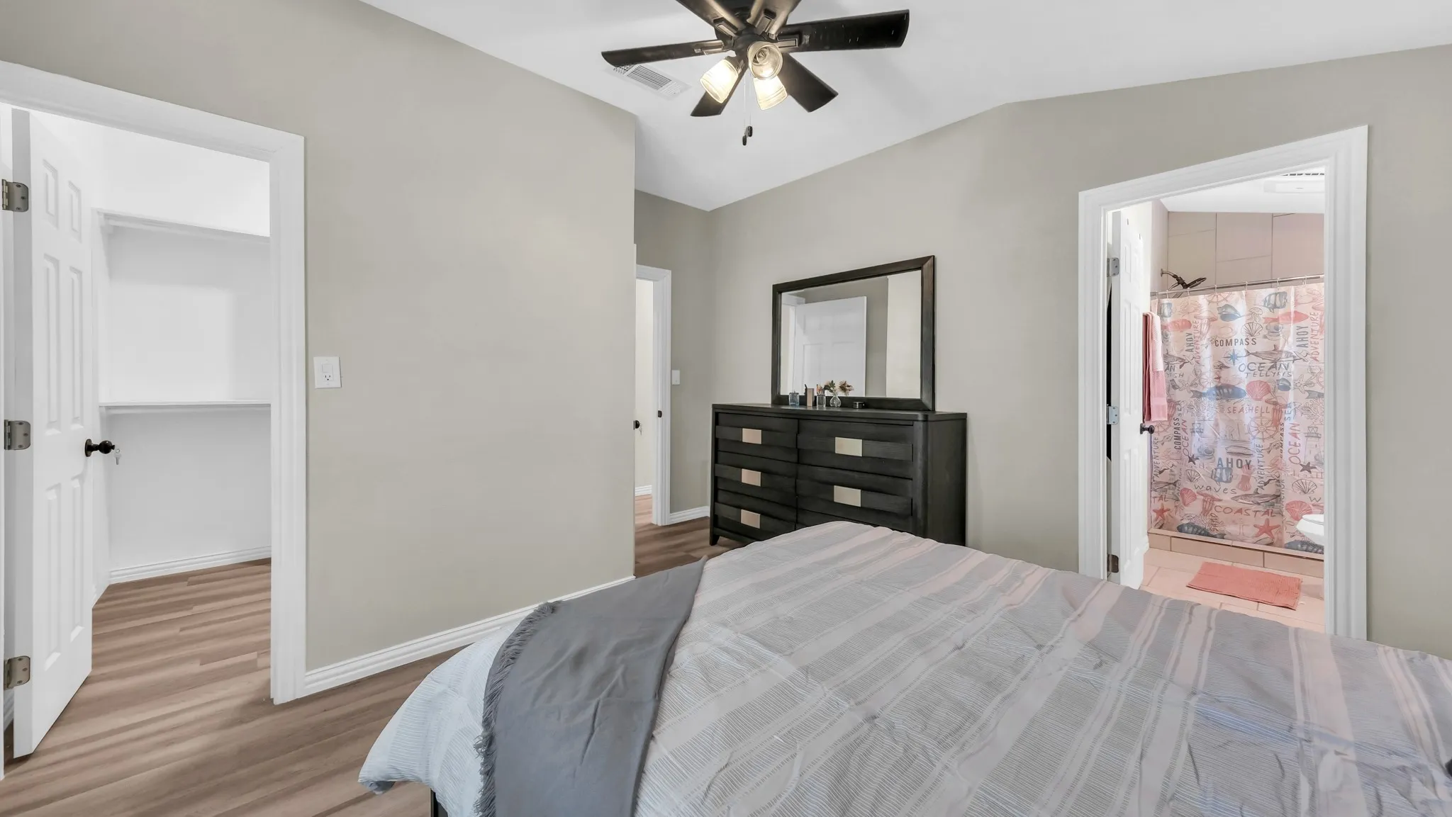 Single Family Residence For Sale in Palo Pinto County , 114 Mulberry, Possum Kingdom Lake, Texas 76449, 3 Bedroom, 2 Bathroom, 2 Garage spaces, 1,200 Sqft, built in 2022, mls#21194403, Real Estate Agent in Possum Kingdom Lake, Homes For Sale in Palo Pinto county, Homes For Sale in Possum Kingdom Lake, Realtor in Possum Kingdom Lake Texas, Real Estate Brokerage Independent Realty Texas, Luminita Cordes Realtor