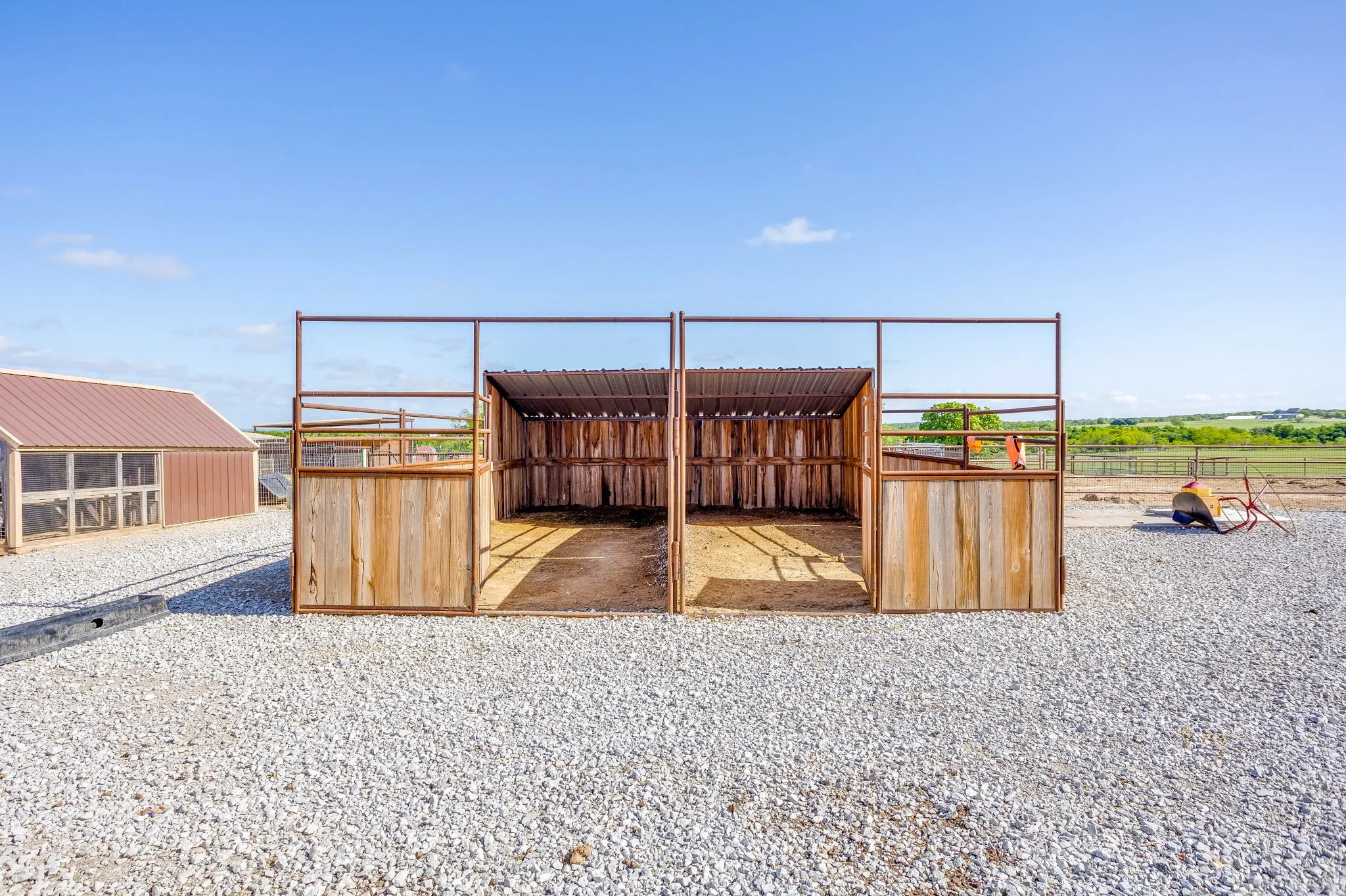 Farm For Sale in Wise County , 3678 County Road 3655, Bridgeport, Texas 76426, 5 Bedroom, 3 Bathroom, Garage spaces, 2,432 Sqft, built in 2024, Preowned, Price $1,750,000, mls#21192148, Real Estate Agent in Bridgeport, Homes For Sale in Wise county, Homes For Sale in Bridgeport, Realtor in Bridgeport Texas, Real Estate Brokerage Independent Realty Texas, Luminita Cordes Realtor