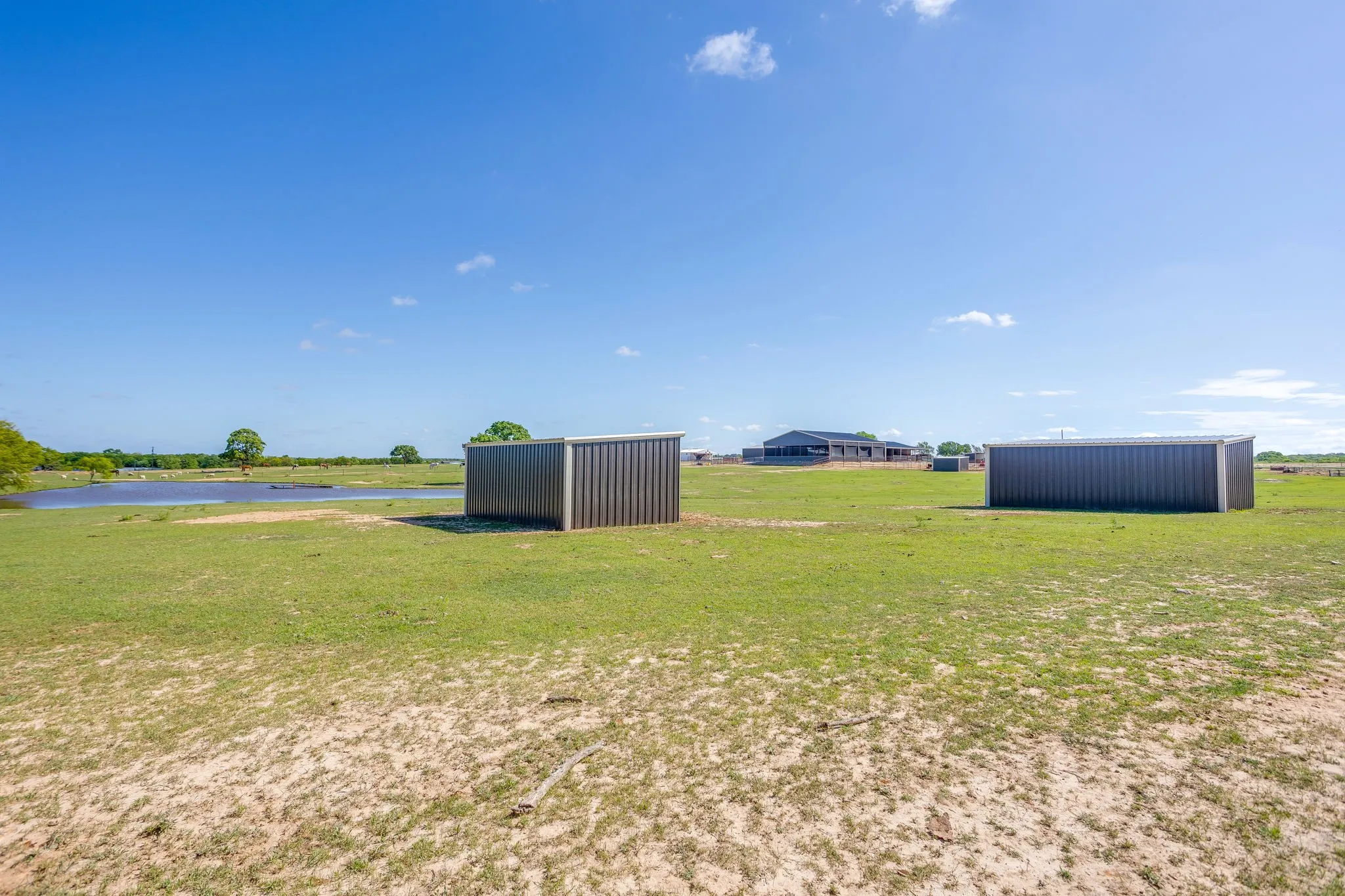 Farm For Sale in Wise County , 3678 County Road 3655, Bridgeport, Texas 76426, 5 Bedroom, 3 Bathroom, Garage spaces, 2,432 Sqft, built in 2024, Preowned, Price $1,750,000, mls#21192148, Real Estate Agent in Bridgeport, Homes For Sale in Wise county, Homes For Sale in Bridgeport, Realtor in Bridgeport Texas, Real Estate Brokerage Independent Realty Texas, Luminita Cordes Realtor