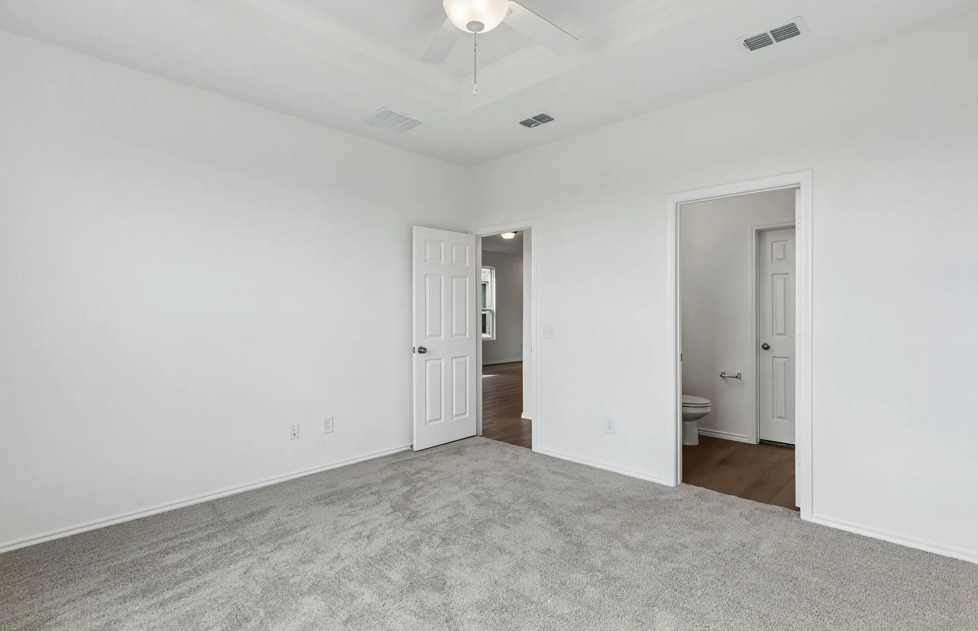 Private primary bedroom