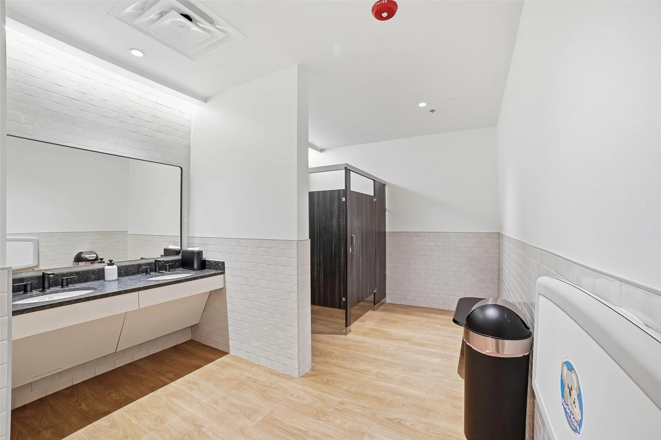Retail For Sale in Dallas County , 410 S Paschall Road, Sunnyvale, Texas 75182, 0, 0, Garage spaces, 0 Sqft, built in 2024, New Construction - Complete, mls#21197199, Real Estate Agent in Sunnyvale, Homes For Sale in Dallas county, Homes For Sale in Sunnyvale, Realtor in Sunnyvale Texas, Real Estate Brokerage Independent Realty Texas, Luminita Cordes Realtor