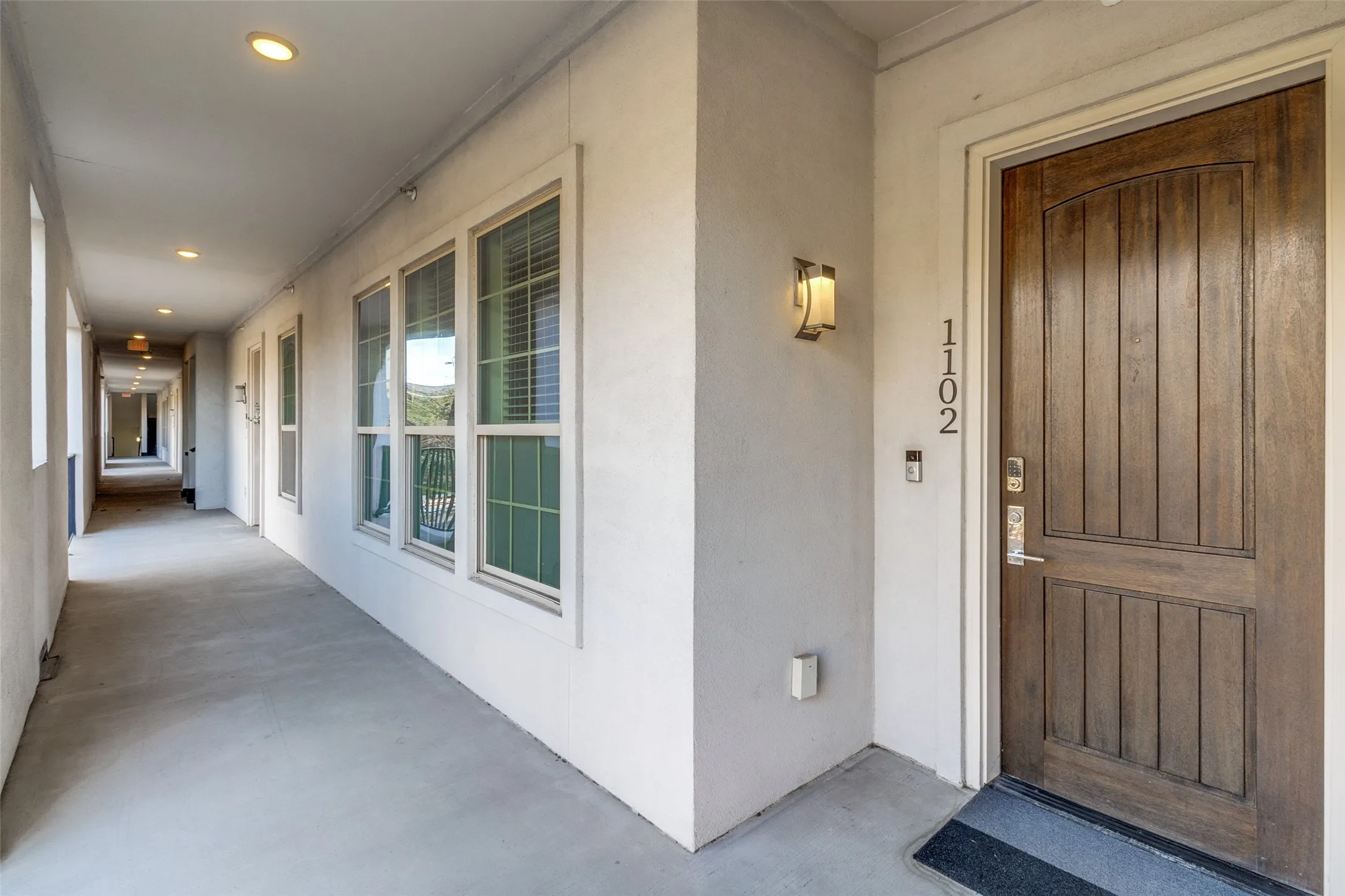 Condominium For Sale in Dallas County , 5015 Meridian Lane 1102, Addison, Texas 75001, 3 Bedroom, 3 Bathroom, 2 Garage spaces, 1,635 Sqft, built in 2016, mls#21197641, Real Estate Agent in Addison, Homes For Sale in Dallas county, Homes For Sale in Addison, Realtor in Addison Texas, Real Estate Brokerage Independent Realty Texas, Luminita Cordes Realtor