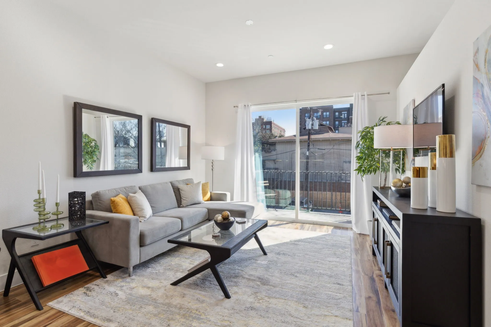 Apartment For Rent in Dallas County , 2990 Reagan Street, Dallas, Texas 75219, 1 Bedroom, 1 Bathroom, Garage spaces, 750 Sqft, built in 2025, New Construction - Complete, Price $1,700, mls#21197597, Real Estate Agent in Dallas, Homes For Rent in Dallas county, Homes For Rent in Dallas, Realtor in Dallas Texas, Real Estate Brokerage Independent Realty Texas, Luminita Cordes Realtor