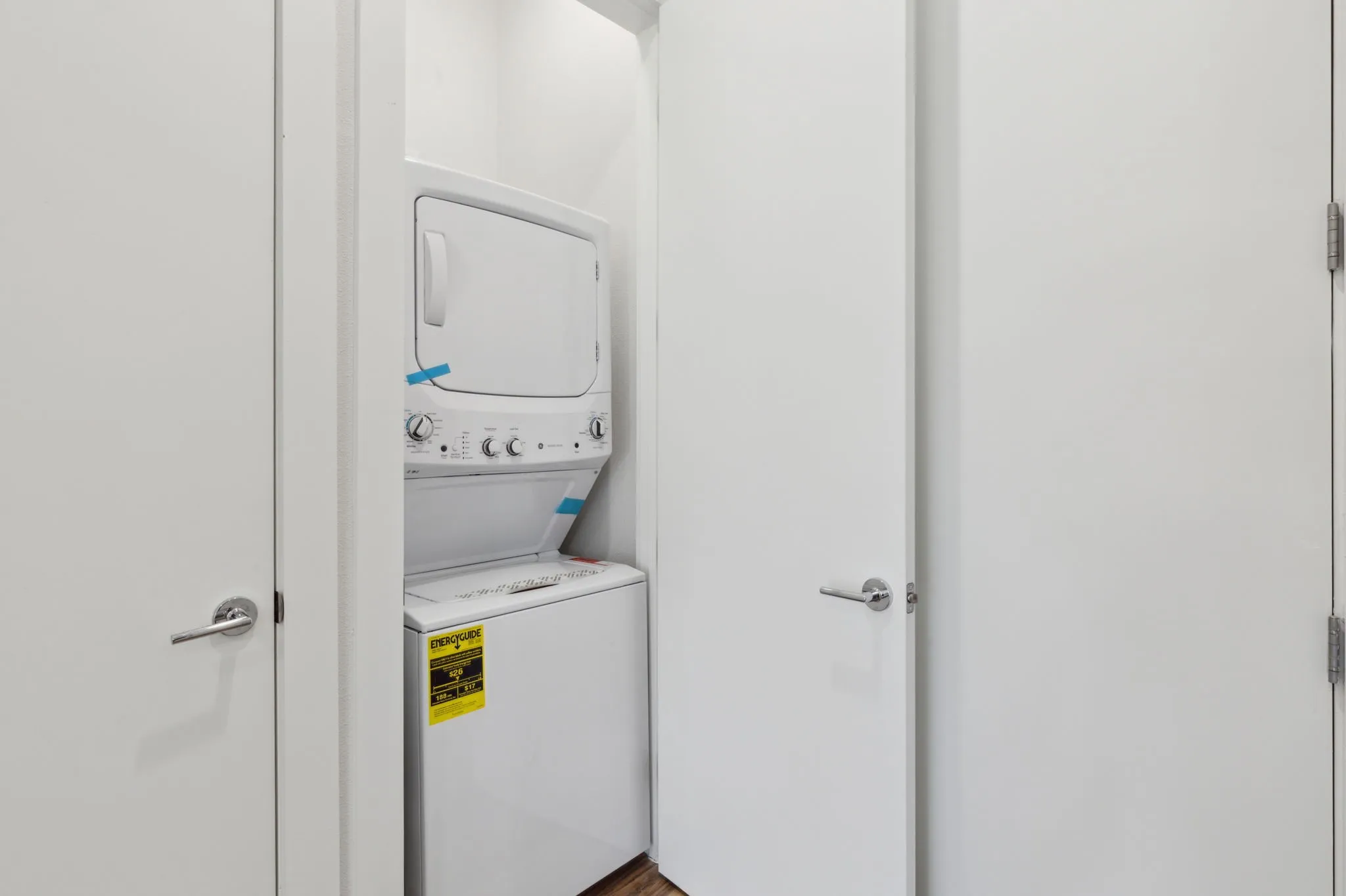 Apartment For Rent in Dallas County , 2990 Reagan Street, Dallas, Texas 75219, 1 Bedroom, 1 Bathroom, Garage spaces, 750 Sqft, built in 2025, New Construction - Complete, Price $1,700, mls#21197597, Real Estate Agent in Dallas, Homes For Rent in Dallas county, Homes For Rent in Dallas, Realtor in Dallas Texas, Real Estate Brokerage Independent Realty Texas, Luminita Cordes Realtor