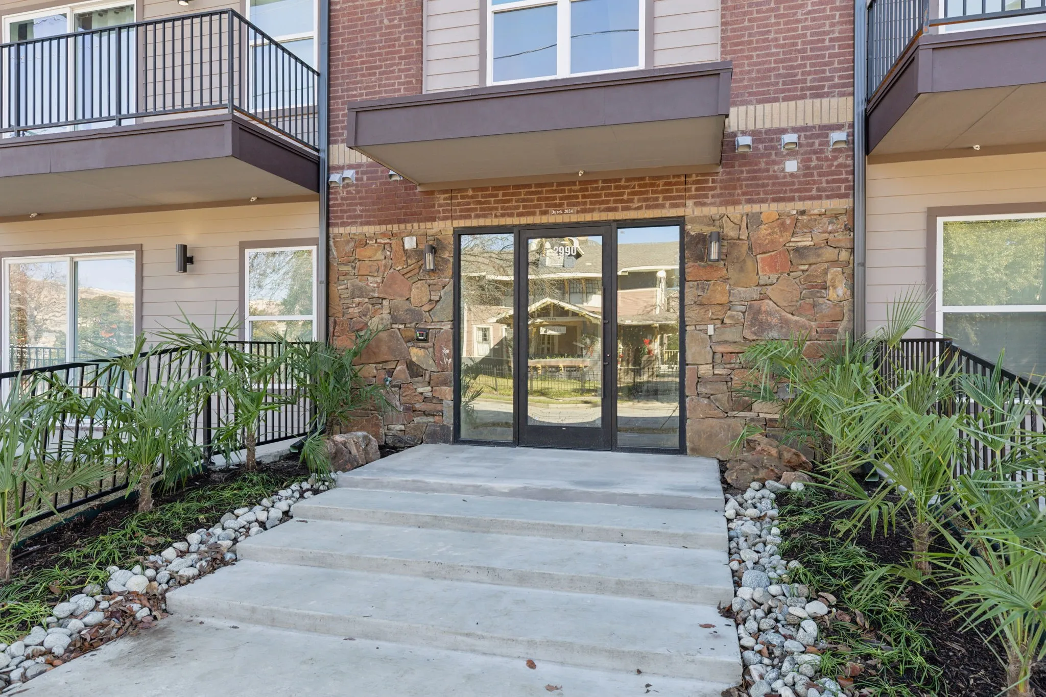 Apartment For Rent in Dallas County , 2990 Reagan Street, Dallas, Texas 75219, 1 Bedroom, 1 Bathroom, Garage spaces, 750 Sqft, built in 2025, New Construction - Complete, Price $1,700, mls#21197597, Real Estate Agent in Dallas, Homes For Rent in Dallas county, Homes For Rent in Dallas, Realtor in Dallas Texas, Real Estate Brokerage Independent Realty Texas, Luminita Cordes Realtor