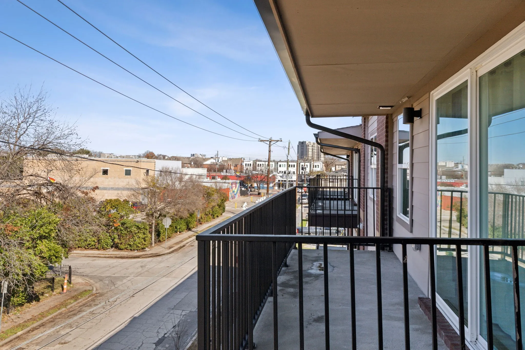 Apartment For Rent in Dallas County , 2990 Reagan Street, Dallas, Texas 75219, 1 Bedroom, 1 Bathroom, Garage spaces, 750 Sqft, built in 2025, New Construction - Complete, Price $1,700, mls#21197597, Real Estate Agent in Dallas, Homes For Rent in Dallas county, Homes For Rent in Dallas, Realtor in Dallas Texas, Real Estate Brokerage Independent Realty Texas, Luminita Cordes Realtor