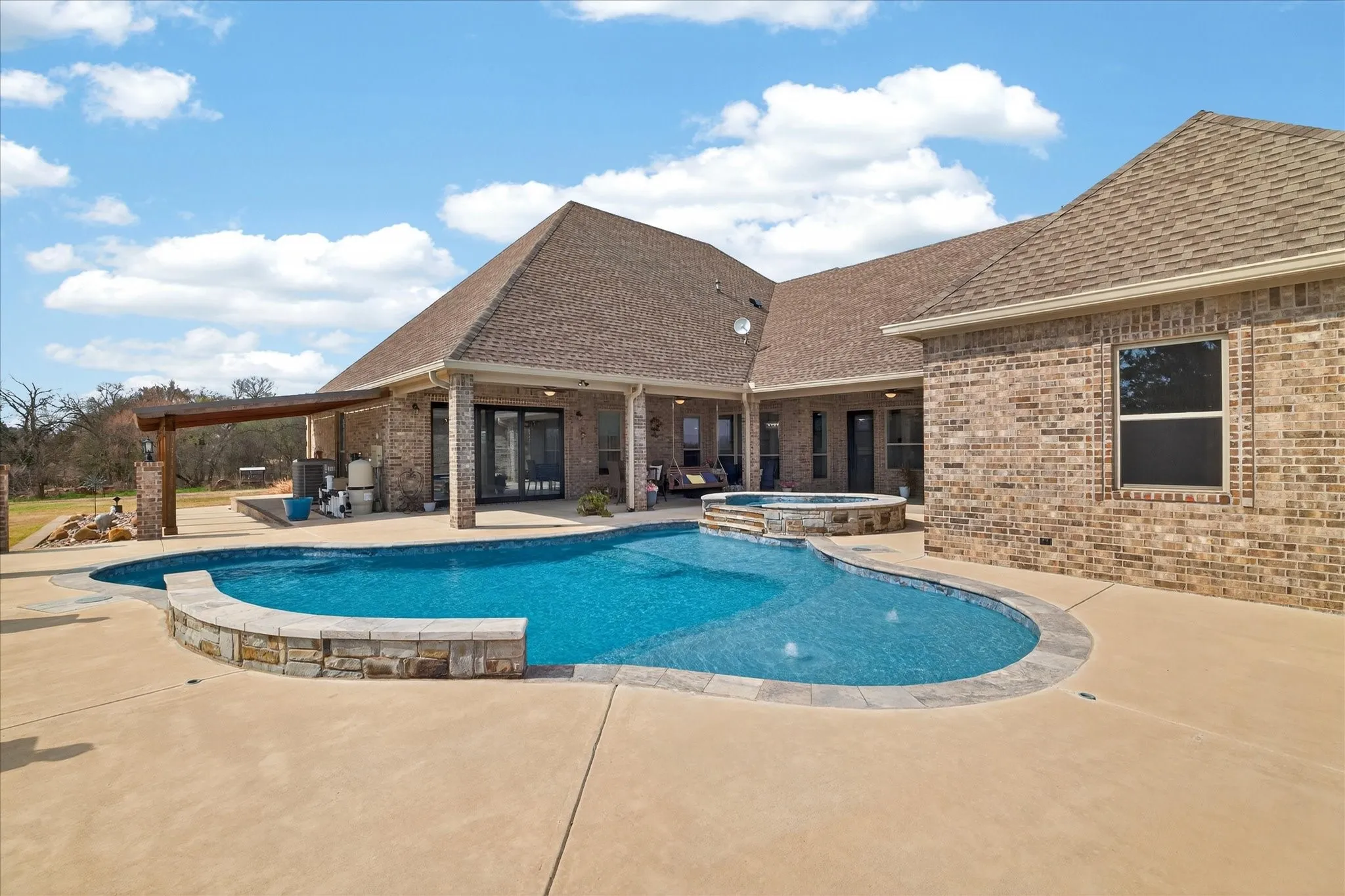 Single Family Residence For Sale in Grayson County , 790 Bones Chapel Road, Whitesboro, Texas 76273, 5 Bedroom, 5 Bathroom, 2 Garage spaces, 7,483 Sqft, built in 2023, Preowned, mls#21196520, Real Estate Agent in Whitesboro, Homes For Sale in Grayson county, Homes For Sale in Whitesboro, Realtor in Whitesboro Texas, Real Estate Brokerage Independent Realty Texas, Luminita Cordes Realtor
