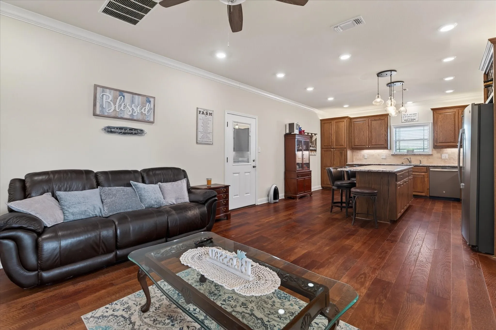 Single Family Residence For Sale in Grayson County , 790 Bones Chapel Road, Whitesboro, Texas 76273, 5 Bedroom, 5 Bathroom, 2 Garage spaces, 7,483 Sqft, built in 2023, Preowned, mls#21196520, Real Estate Agent in Whitesboro, Homes For Sale in Grayson county, Homes For Sale in Whitesboro, Realtor in Whitesboro Texas, Real Estate Brokerage Independent Realty Texas, Luminita Cordes Realtor