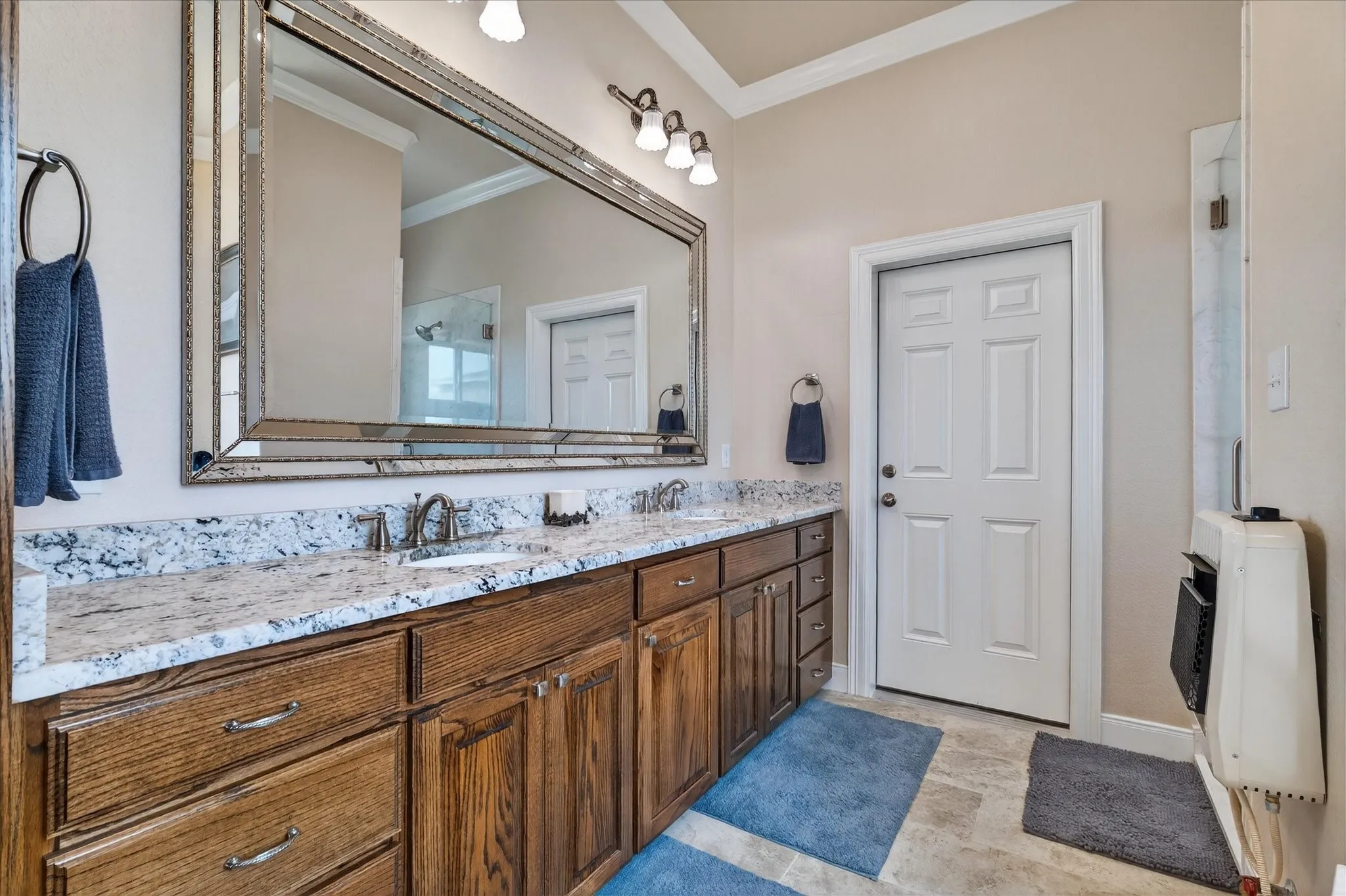Single Family Residence For Sale in Grayson County , 790 Bones Chapel Road, Whitesboro, Texas 76273, 5 Bedroom, 5 Bathroom, 2 Garage spaces, 7,483 Sqft, built in 2023, Preowned, mls#21196520, Real Estate Agent in Whitesboro, Homes For Sale in Grayson county, Homes For Sale in Whitesboro, Realtor in Whitesboro Texas, Real Estate Brokerage Independent Realty Texas, Luminita Cordes Realtor