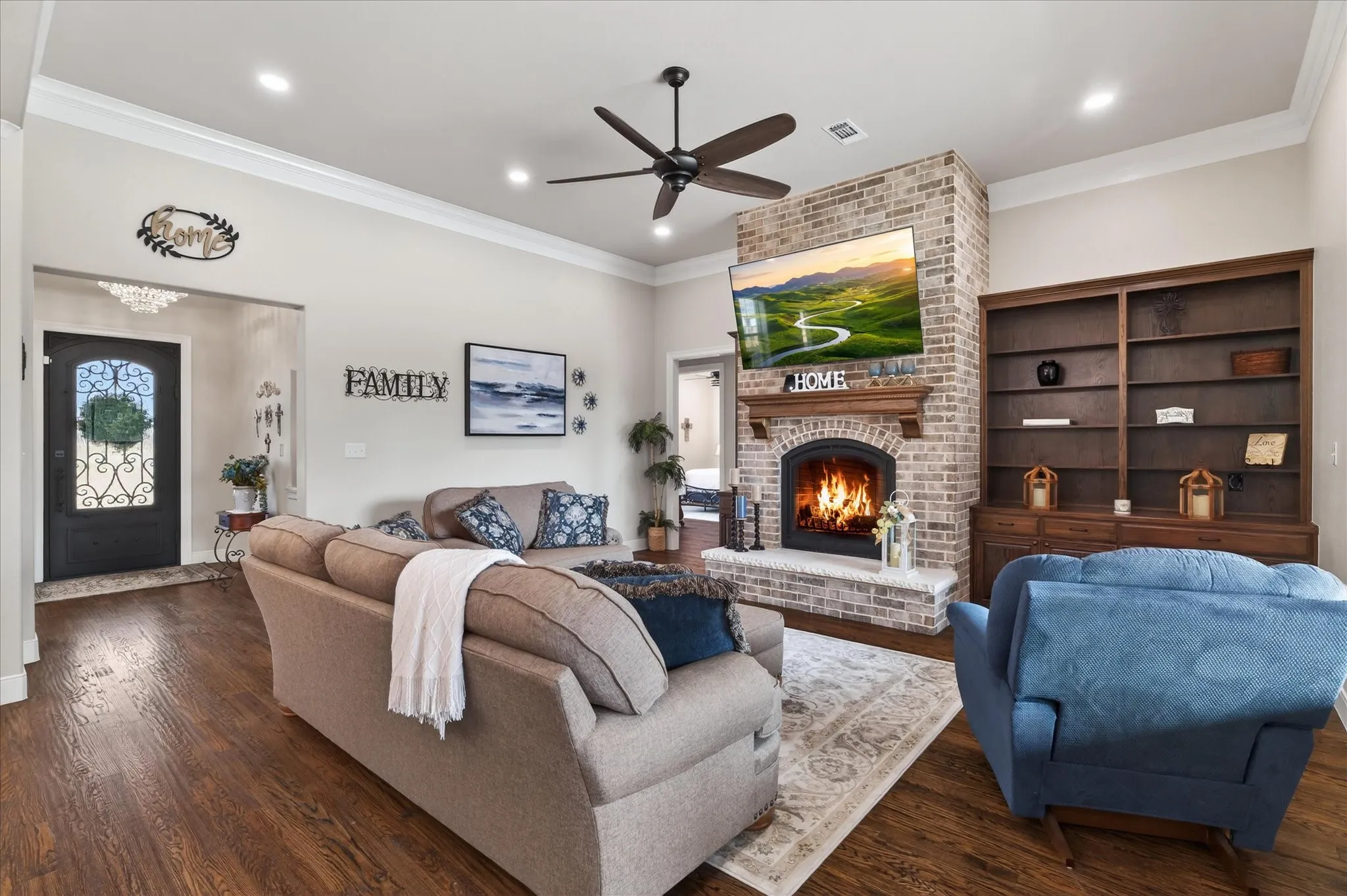 Single Family Residence For Sale in Grayson County , 790 Bones Chapel Road, Whitesboro, Texas 76273, 5 Bedroom, 5 Bathroom, 2 Garage spaces, 7,483 Sqft, built in 2023, Preowned, mls#21196520, Real Estate Agent in Whitesboro, Homes For Sale in Grayson county, Homes For Sale in Whitesboro, Realtor in Whitesboro Texas, Real Estate Brokerage Independent Realty Texas, Luminita Cordes Realtor