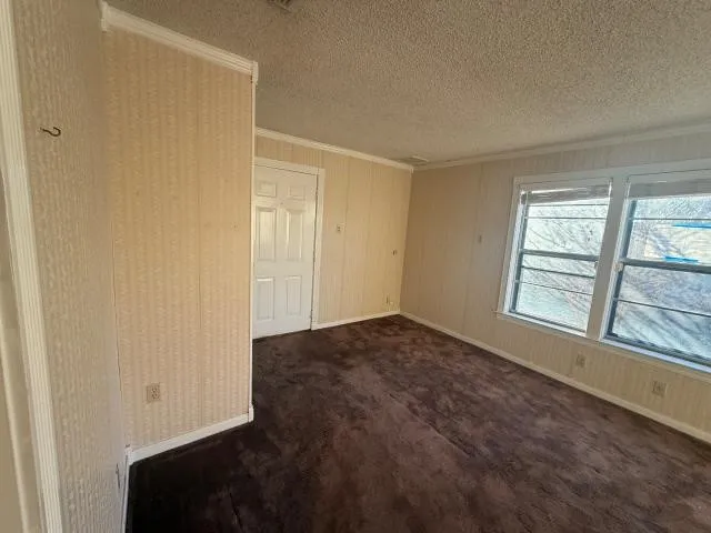 Single Family Residence For Sale in Hood County , 808 Flamingo Road, Granbury, Texas 76049, 2 Bedroom, 2 Bathroom, 1 Garage spaces, 1,997 Sqft, built in 1985, Price $134,500, mls#21197733, Real Estate Agent in Granbury, Homes For Sale in Hood county, Homes For Sale in Granbury, Realtor in Granbury Texas, Real Estate Brokerage Independent Realty Texas, Luminita Cordes Realtor