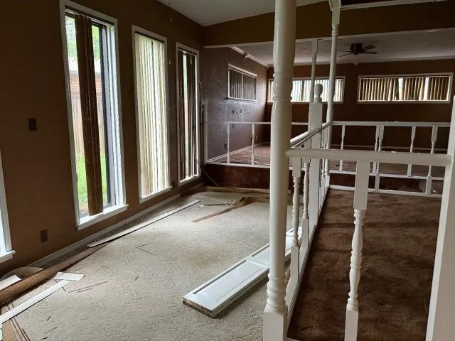 Single Family Residence For Sale in Hood County , 808 Flamingo Road, Granbury, Texas 76049, 2 Bedroom, 2 Bathroom, 1 Garage spaces, 1,997 Sqft, built in 1985, Price $134,500, mls#21197733, Real Estate Agent in Granbury, Homes For Sale in Hood county, Homes For Sale in Granbury, Realtor in Granbury Texas, Real Estate Brokerage Independent Realty Texas, Luminita Cordes Realtor