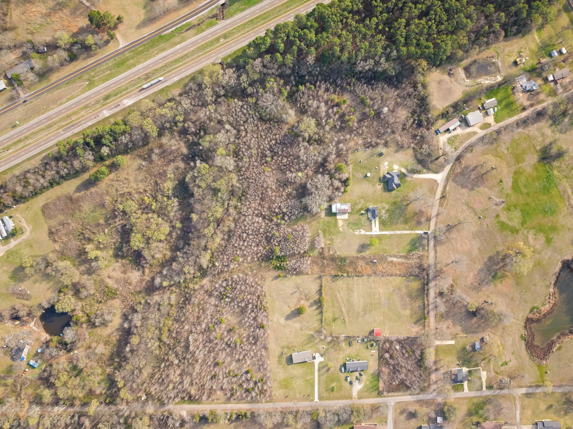 Single Family Residence For Sale in Titus County , 338 N County Road 3010, Mt Pleasant, Texas 75455, 3 Bedrooms, 2 Bathrooms, Garage spaces, 994 Sqft, built in 2020, Price $276,000, mls#21197738, Real Estate Agent in Mt Pleasant, Homes For Sale in Titus county, Homes For Sale in Mt Pleasant, Realtor in Mt Pleasant Texas, Real Estate Brokerage Independent Realty Texas, Luminita Cordes Realtor