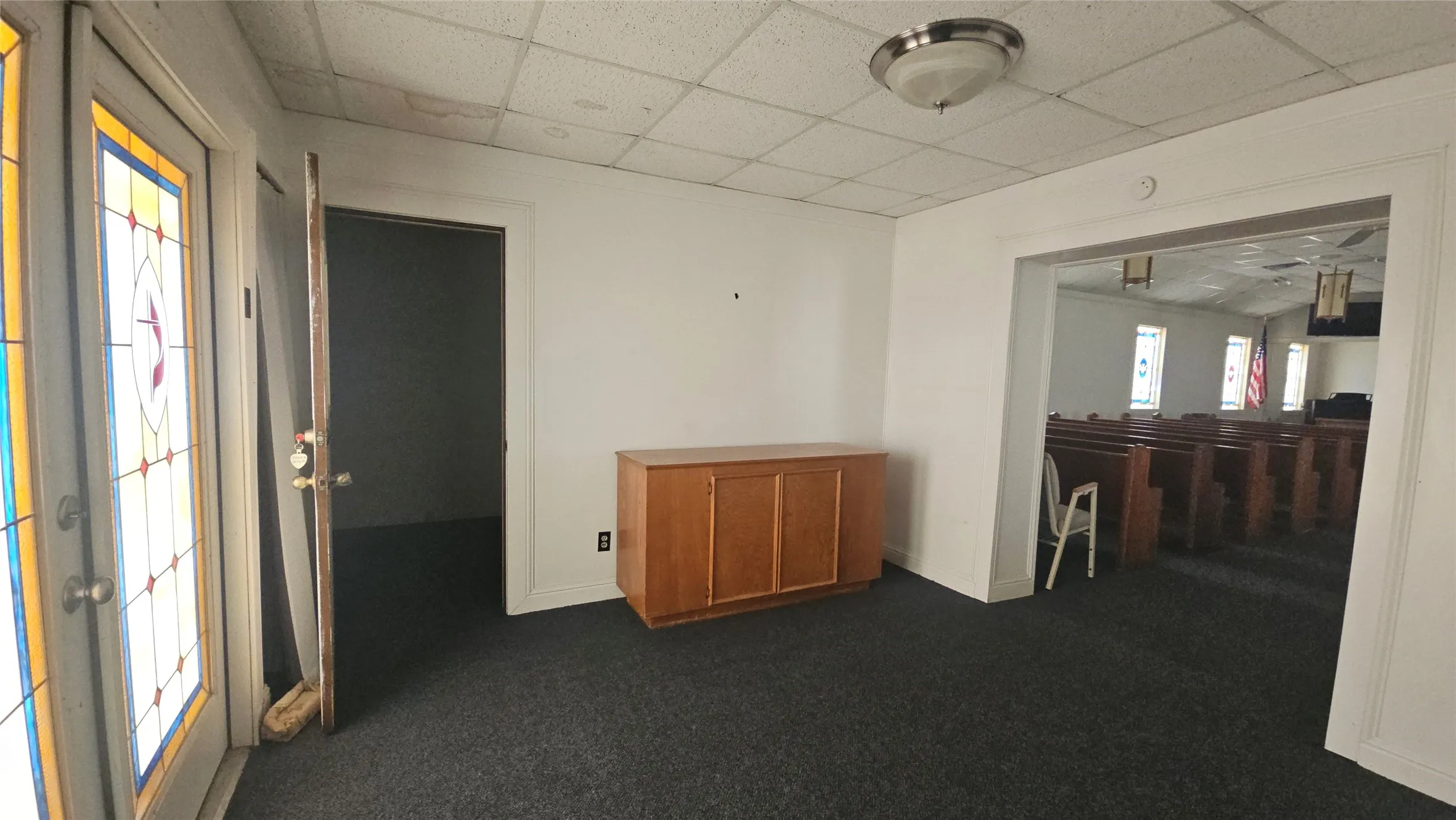 Business For Sale in Henderson County , 1215 W Cedar Creek Parkway, Kemp, Texas 75143, 0, 0, Garage spaces, 0 Sqft, built in 1995, Preowned, Price $270,000, mls#21197759, Real Estate Agent in Kemp, Homes For Sale in Henderson county, Homes For Sale in Kemp, Realtor in Kemp Texas, Real Estate Brokerage Independent Realty Texas, Luminita Cordes Realtor