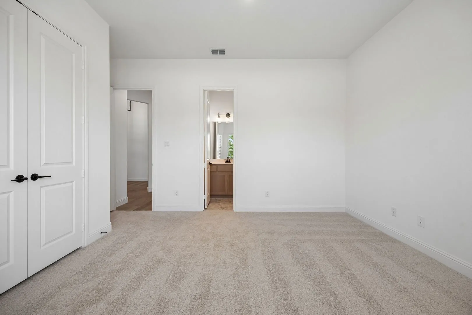Single Family Residence For Sale in Johnson County , 5013 Valley View Drive, Joshua, Texas 76058, 4 Bedroom, 3 Bathroom, 2 Garage spaces, 2,734 Sqft, built in 2026, New Construction - Incomplete, mls#21197779, Real Estate Agent in Joshua, Homes For Sale in Johnson county, Homes For Sale in Joshua, Realtor in Joshua Texas, Real Estate Brokerage Independent Realty Texas, Luminita Cordes Realtor