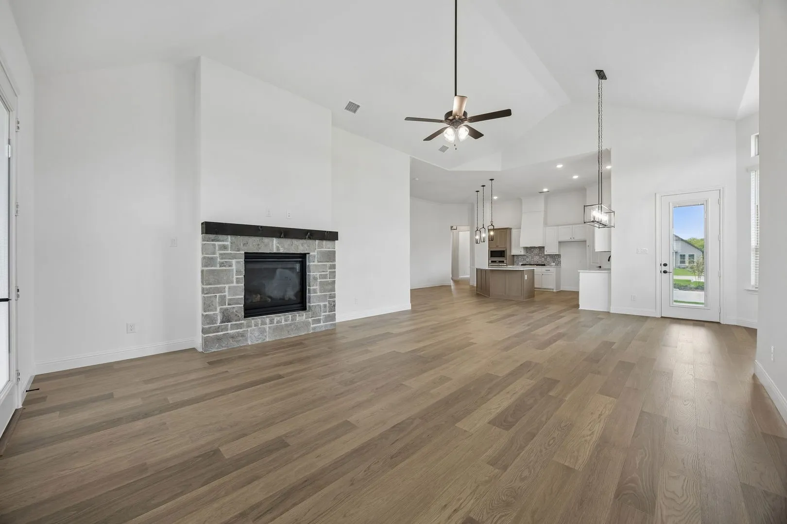 Single Family Residence For Sale in Johnson County , 5013 Valley View Drive, Joshua, Texas 76058, 4 Bedroom, 3 Bathroom, 2 Garage spaces, 2,734 Sqft, built in 2026, New Construction - Incomplete, mls#21197779, Real Estate Agent in Joshua, Homes For Sale in Johnson county, Homes For Sale in Joshua, Realtor in Joshua Texas, Real Estate Brokerage Independent Realty Texas, Luminita Cordes Realtor