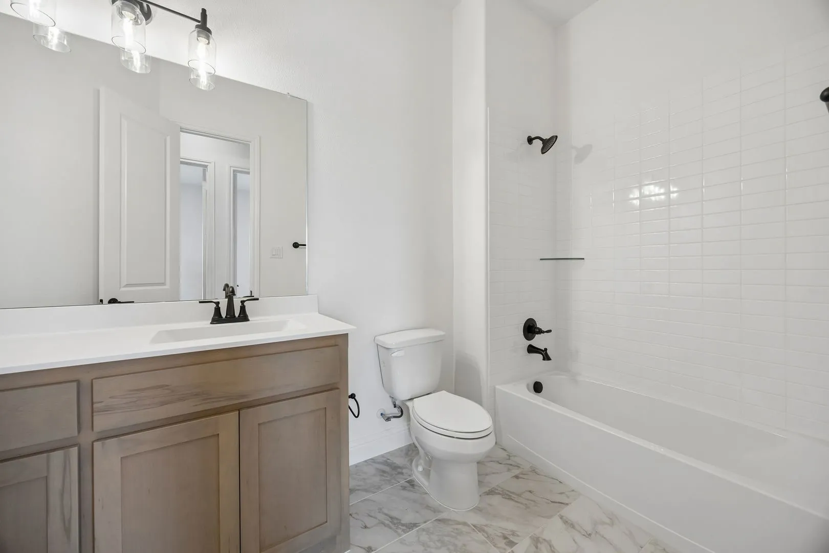Single Family Residence For Sale in Johnson County , 5013 Valley View Drive, Joshua, Texas 76058, 4 Bedroom, 3 Bathroom, 2 Garage spaces, 2,734 Sqft, built in 2026, New Construction - Incomplete, mls#21197779, Real Estate Agent in Joshua, Homes For Sale in Johnson county, Homes For Sale in Joshua, Realtor in Joshua Texas, Real Estate Brokerage Independent Realty Texas, Luminita Cordes Realtor