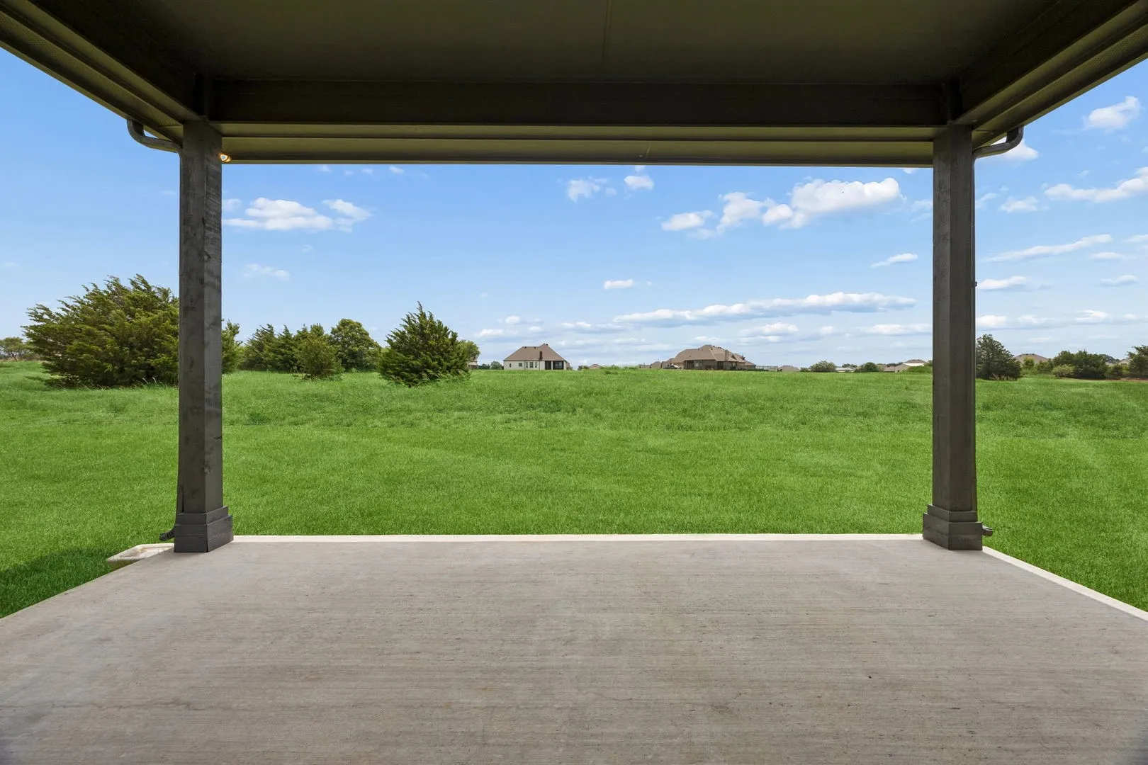 Single Family Residence For Sale in Johnson County , 5013 Valley View Drive, Joshua, Texas 76058, 4 Bedroom, 3 Bathroom, 2 Garage spaces, 2,734 Sqft, built in 2026, New Construction - Incomplete, mls#21197779, Real Estate Agent in Joshua, Homes For Sale in Johnson county, Homes For Sale in Joshua, Realtor in Joshua Texas, Real Estate Brokerage Independent Realty Texas, Luminita Cordes Realtor