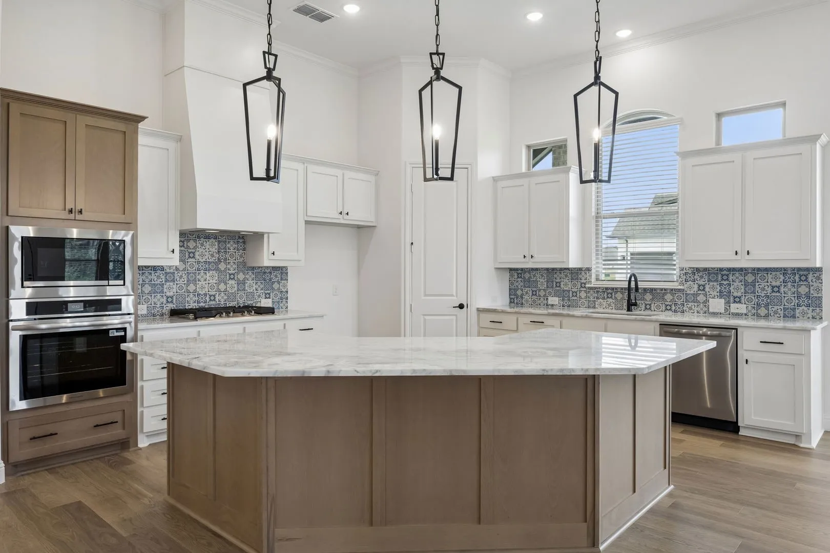 Single Family Residence For Sale in Johnson County , 5013 Valley View Drive, Joshua, Texas 76058, 4 Bedroom, 3 Bathroom, 2 Garage spaces, 2,734 Sqft, built in 2026, New Construction - Incomplete, mls#21197779, Real Estate Agent in Joshua, Homes For Sale in Johnson county, Homes For Sale in Joshua, Realtor in Joshua Texas, Real Estate Brokerage Independent Realty Texas, Luminita Cordes Realtor