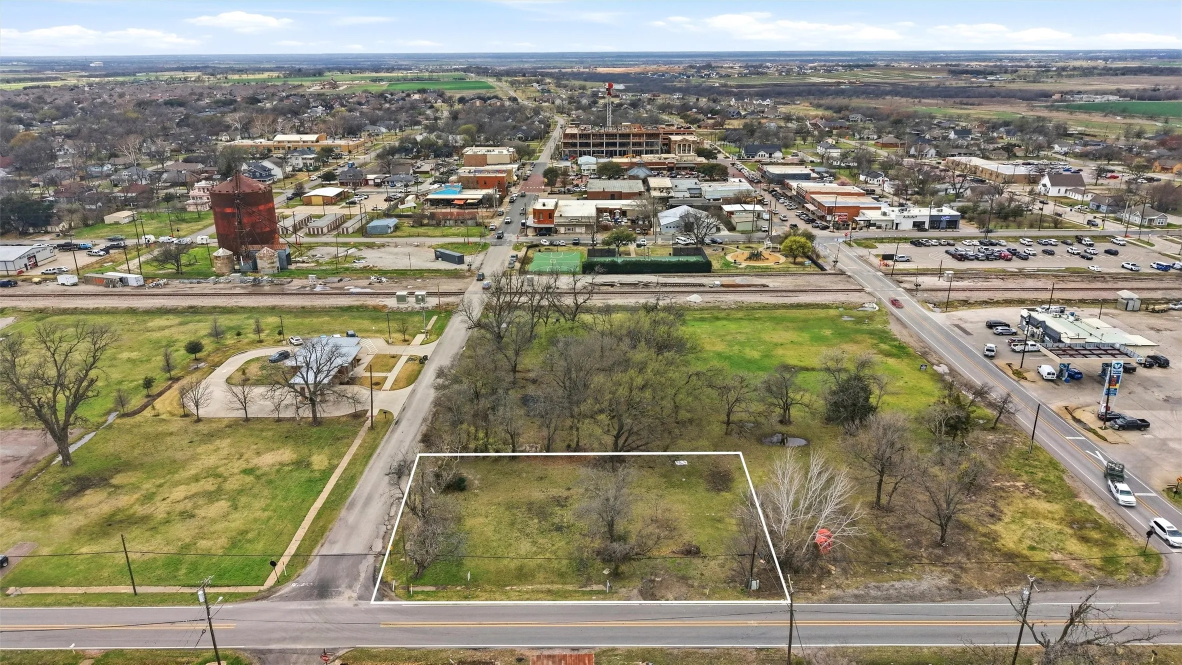 Unimproved Land For Sale in Collin County , 212 E Walnut Street, Celina, Texas 75009, 0, 0, Garage spaces, 0 Sqft, built in 0, mls#21197711, Real Estate Agent in Celina, Homes For Sale in Collin county, Homes For Sale in Celina, Realtor in Celina Texas, Real Estate Brokerage Independent Realty Texas, Luminita Cordes Realtor