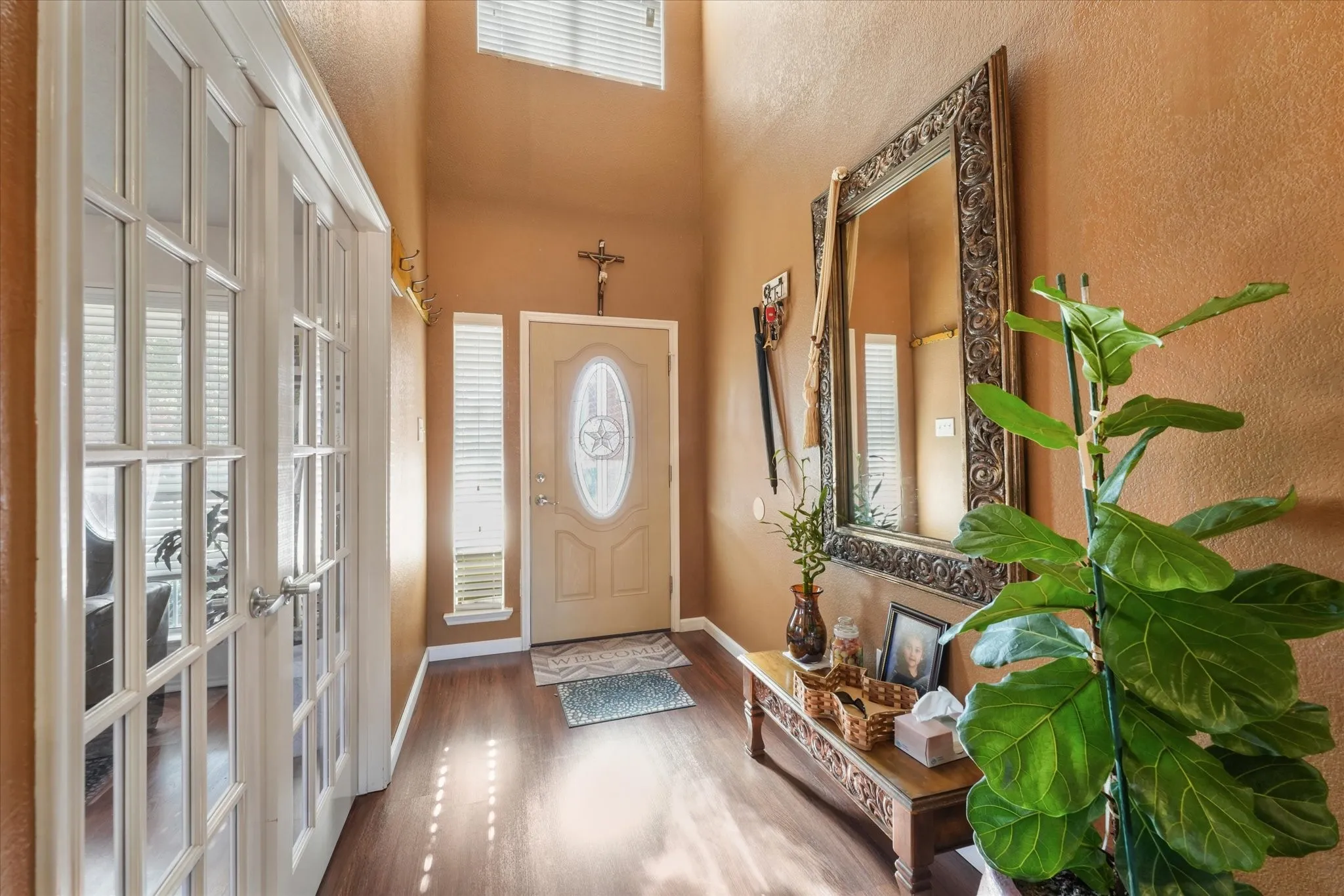 Single Family Residence For Sale in Kaufman County , 4008 Liberty Trail, Heartland, Texas 75126, 3 Bedroom, 3 Bathroom, 2 Garage spaces, 2,395 Sqft, built in 2006, mls#21197854, Real Estate Agent in Heartland, Homes For Sale in Kaufman county, Homes For Sale in Heartland, Realtor in Heartland Texas, Real Estate Brokerage Independent Realty Texas, Luminita Cordes Realtor