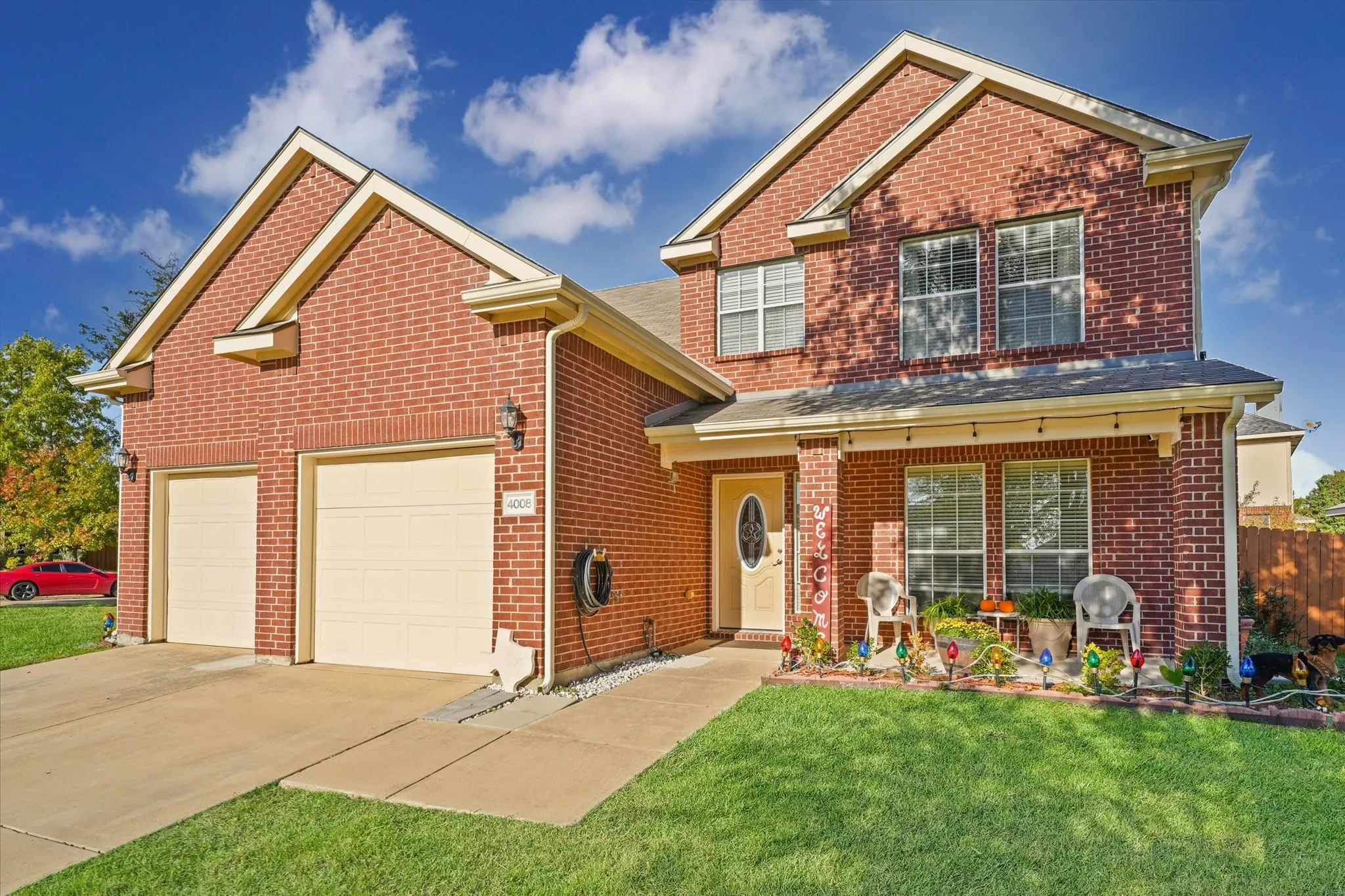 Single Family Residence For Sale in Kaufman County , 4008 Liberty Trail, Heartland, Texas 75126, 3 Bedroom, 3 Bathroom, 2 Garage spaces, 2,395 Sqft, built in 2006, mls#21197854, Real Estate Agent in Heartland, Homes For Sale in Kaufman county, Homes For Sale in Heartland, Realtor in Heartland Texas, Real Estate Brokerage Independent Realty Texas, Luminita Cordes Realtor