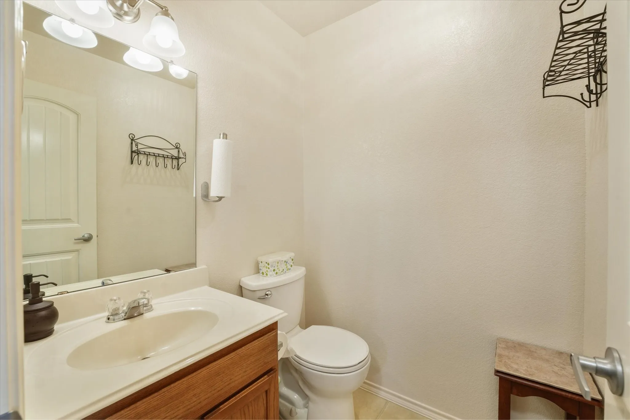 Single Family Residence For Sale in Kaufman County , 4008 Liberty Trail, Heartland, Texas 75126, 3 Bedroom, 3 Bathroom, 2 Garage spaces, 2,395 Sqft, built in 2006, mls#21197854, Real Estate Agent in Heartland, Homes For Sale in Kaufman county, Homes For Sale in Heartland, Realtor in Heartland Texas, Real Estate Brokerage Independent Realty Texas, Luminita Cordes Realtor