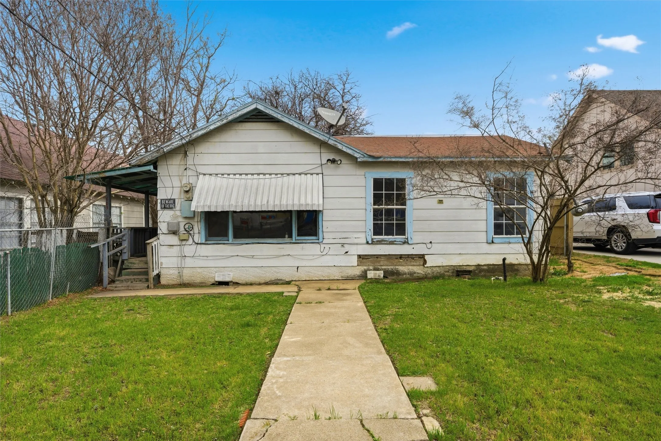Single Family Residence For Sale in Mc Lennan County , 603 N 10th Street, Waco, Texas 76701, 2 Bedroom, 2 Bathroom, Garage spaces, 1,072 Sqft, built in 1935, mls#21197775, Real Estate Agent in Waco, Homes For Sale in Mc Lennan county, Homes For Sale in Waco, Realtor in Waco Texas, Real Estate Brokerage Independent Realty Texas, Luminita Cordes Realtor