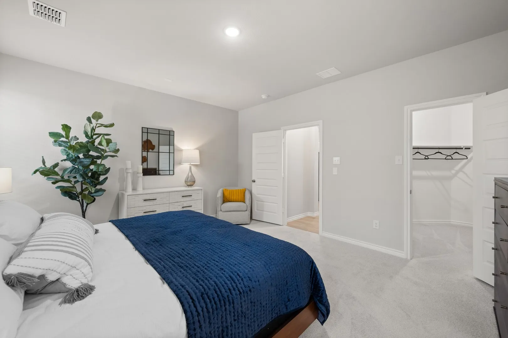 Single Family Residence For Sale in Johnson County , 1808 Apache Circle, Cleburne, Texas 76033, 3 Bedroom, 2 Bathroom, 2 Garage spaces, 1,832 Sqft, built in 2024, New Construction - Complete, mls#21197924, Real Estate Agent in Cleburne, Homes For Sale in Johnson county, Homes For Sale in Cleburne, Realtor in Cleburne Texas, Real Estate Brokerage Independent Realty Texas, Luminita Cordes Realtor