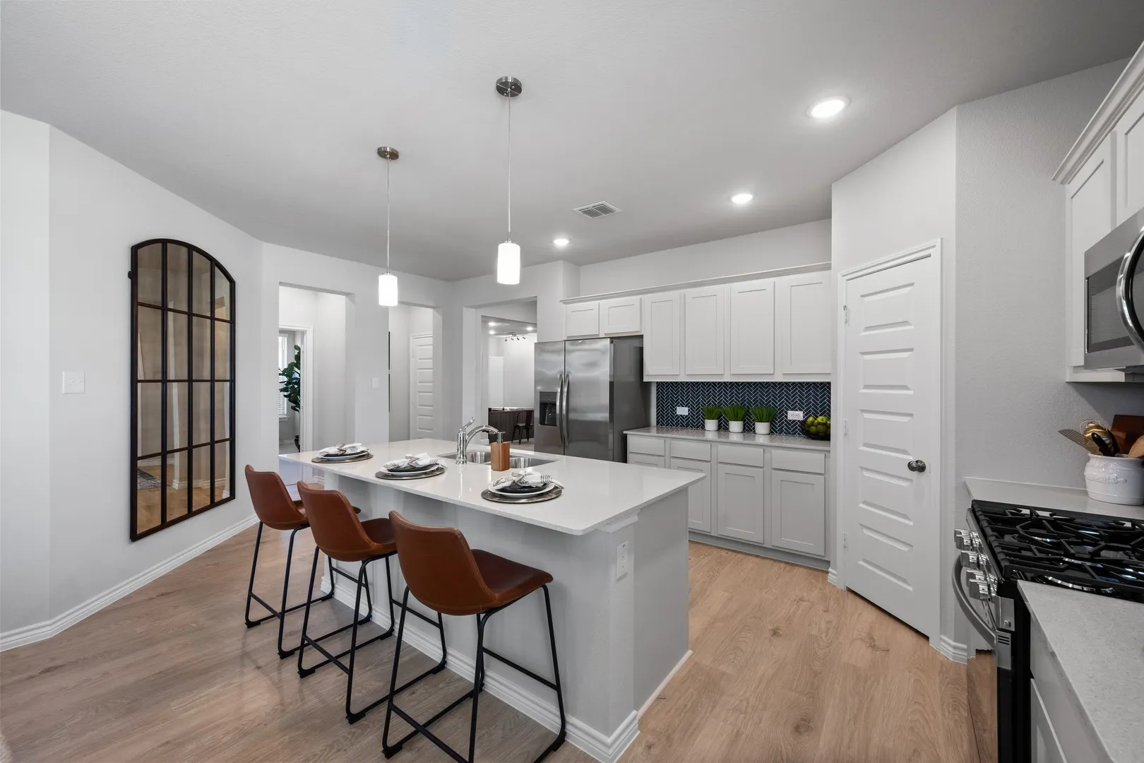 Single Family Residence For Sale in Johnson County , 1808 Apache Circle, Cleburne, Texas 76033, 3 Bedroom, 2 Bathroom, 2 Garage spaces, 1,832 Sqft, built in 2024, New Construction - Complete, mls#21197924, Real Estate Agent in Cleburne, Homes For Sale in Johnson county, Homes For Sale in Cleburne, Realtor in Cleburne Texas, Real Estate Brokerage Independent Realty Texas, Luminita Cordes Realtor