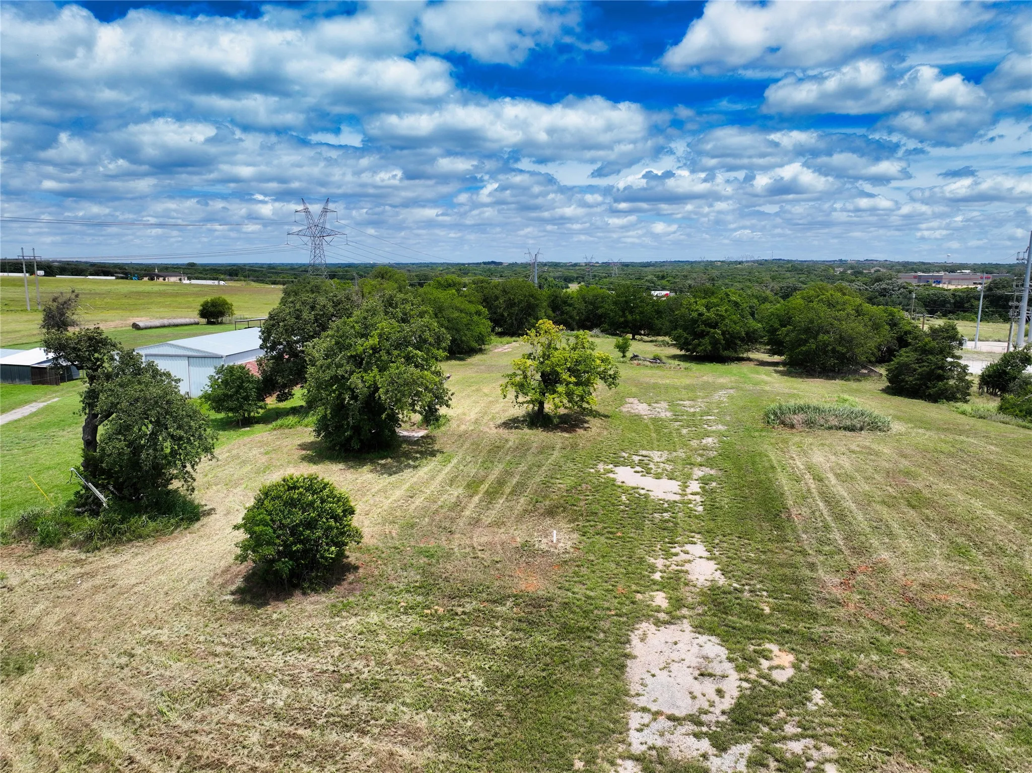 Unimproved Land For Sale in Parker County , 2909 E Bankhead Highway, Weatherford, Texas 76087, 0, 0, Garage spaces, 0 Sqft, built in 0, Unknown, Price $1,350,000, mls#21196773, Real Estate Agent in Weatherford, Homes For Sale in Parker county, Homes For Sale in Weatherford, Realtor in Weatherford Texas, Real Estate Brokerage Independent Realty Texas, Luminita Cordes Realtor