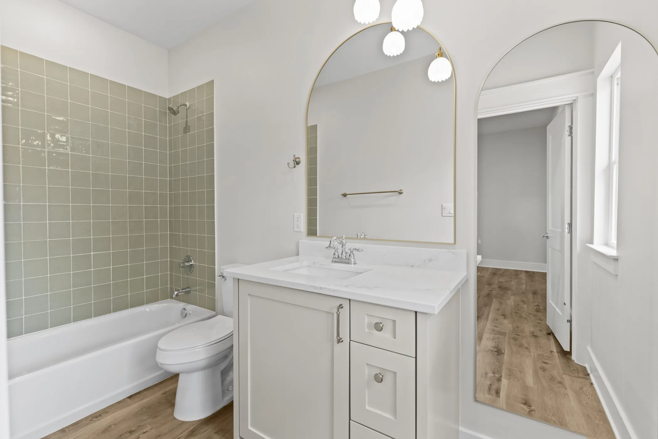 Single Family Residence For Sale in Smith County , 17300 Woodcrest Circle, Lindale, Texas 75771, 4 Bedroom, 4 Bathroom, 2 Garage spaces, 2,535 Sqft, built in 2026, New Construction - Complete, mls#21198028, Real Estate Agent in Lindale, Homes For Sale in Smith county, Homes For Sale in Lindale, Realtor in Lindale Texas, Real Estate Brokerage Independent Realty Texas, Luminita Cordes Realtor