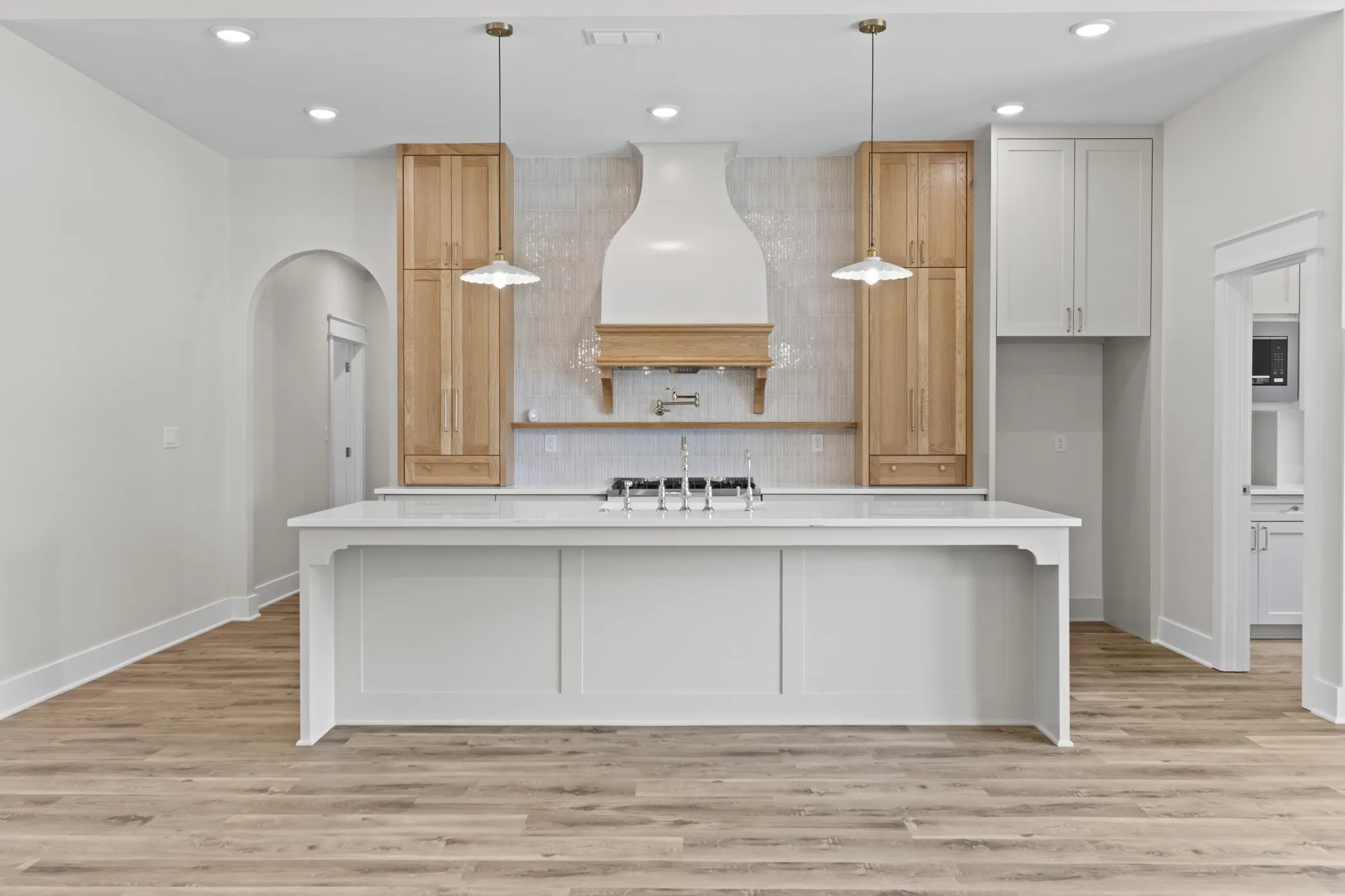 Single Family Residence For Sale in Smith County , 17300 Woodcrest Circle, Lindale, Texas 75771, 4 Bedroom, 4 Bathroom, 2 Garage spaces, 2,535 Sqft, built in 2026, New Construction - Complete, mls#21198028, Real Estate Agent in Lindale, Homes For Sale in Smith county, Homes For Sale in Lindale, Realtor in Lindale Texas, Real Estate Brokerage Independent Realty Texas, Luminita Cordes Realtor