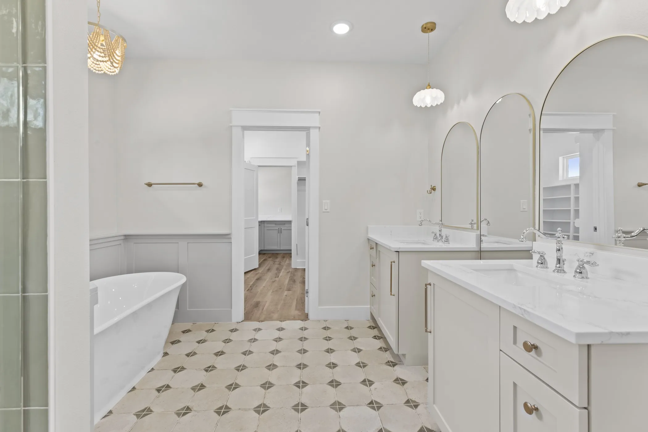 Single Family Residence For Sale in Smith County , 17300 Woodcrest Circle, Lindale, Texas 75771, 4 Bedroom, 4 Bathroom, 2 Garage spaces, 2,535 Sqft, built in 2026, New Construction - Complete, mls#21198028, Real Estate Agent in Lindale, Homes For Sale in Smith county, Homes For Sale in Lindale, Realtor in Lindale Texas, Real Estate Brokerage Independent Realty Texas, Luminita Cordes Realtor