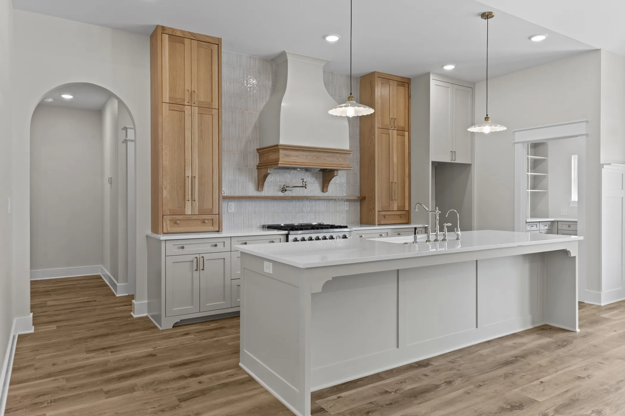Single Family Residence For Sale in Smith County , 17300 Woodcrest Circle, Lindale, Texas 75771, 4 Bedroom, 4 Bathroom, 2 Garage spaces, 2,535 Sqft, built in 2026, New Construction - Complete, mls#21198028, Real Estate Agent in Lindale, Homes For Sale in Smith county, Homes For Sale in Lindale, Realtor in Lindale Texas, Real Estate Brokerage Independent Realty Texas, Luminita Cordes Realtor