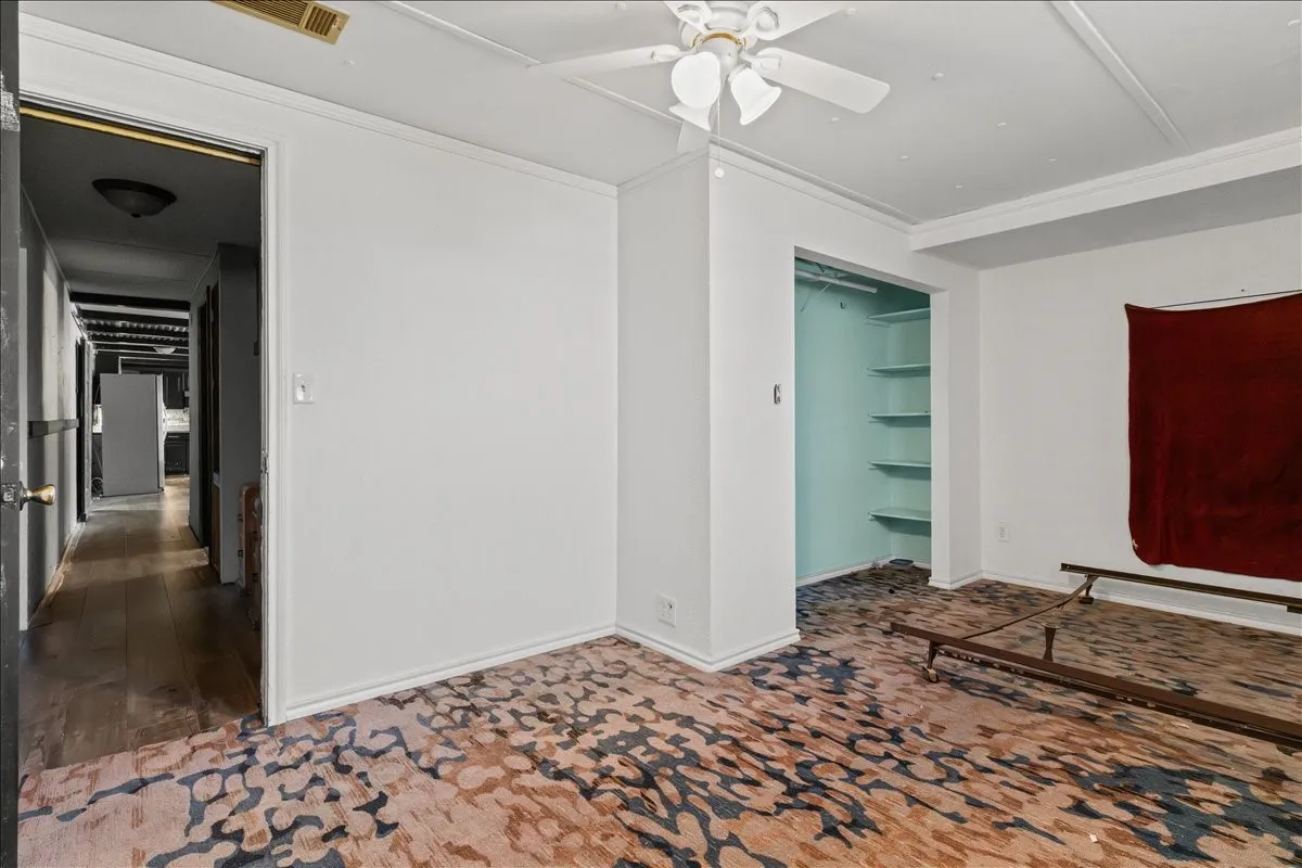 Mobile Home For Sale in Ellis County , 1021 Saralvo Road, Midlothian, Texas 76065, 3 Bedroom, 2 Bathroom, Garage spaces, 1,807 Sqft, built in 1982, mls#21195624, Real Estate Agent in Midlothian, Homes For Sale in Ellis county, Homes For Sale in Midlothian, Realtor in Midlothian Texas, Real Estate Brokerage Independent Realty Texas, Luminita Cordes Realtor