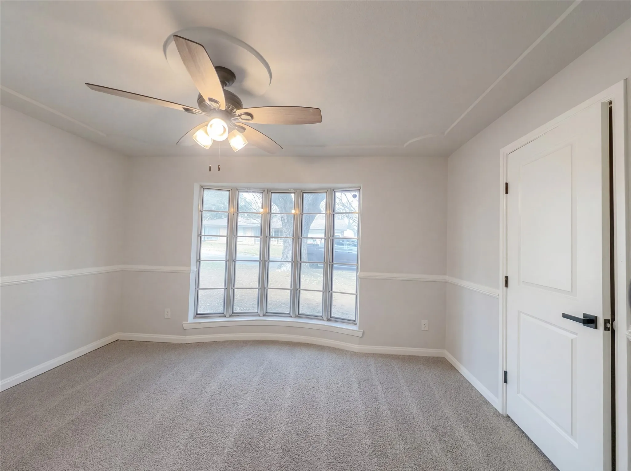 Single Family Residence For Sale in Tarrant County , 5310 Firewood Drive, Arlington, Texas 76016, 3 Bedroom, 2 Bathroom, 2 Garage spaces, 2,151 Sqft, built in 1974, Preowned, mls#21197784, Real Estate Agent in Arlington, Homes For Sale in Tarrant county, Homes For Sale in Arlington, Realtor in Arlington Texas, Real Estate Brokerage Independent Realty Texas, Luminita Cordes Realtor