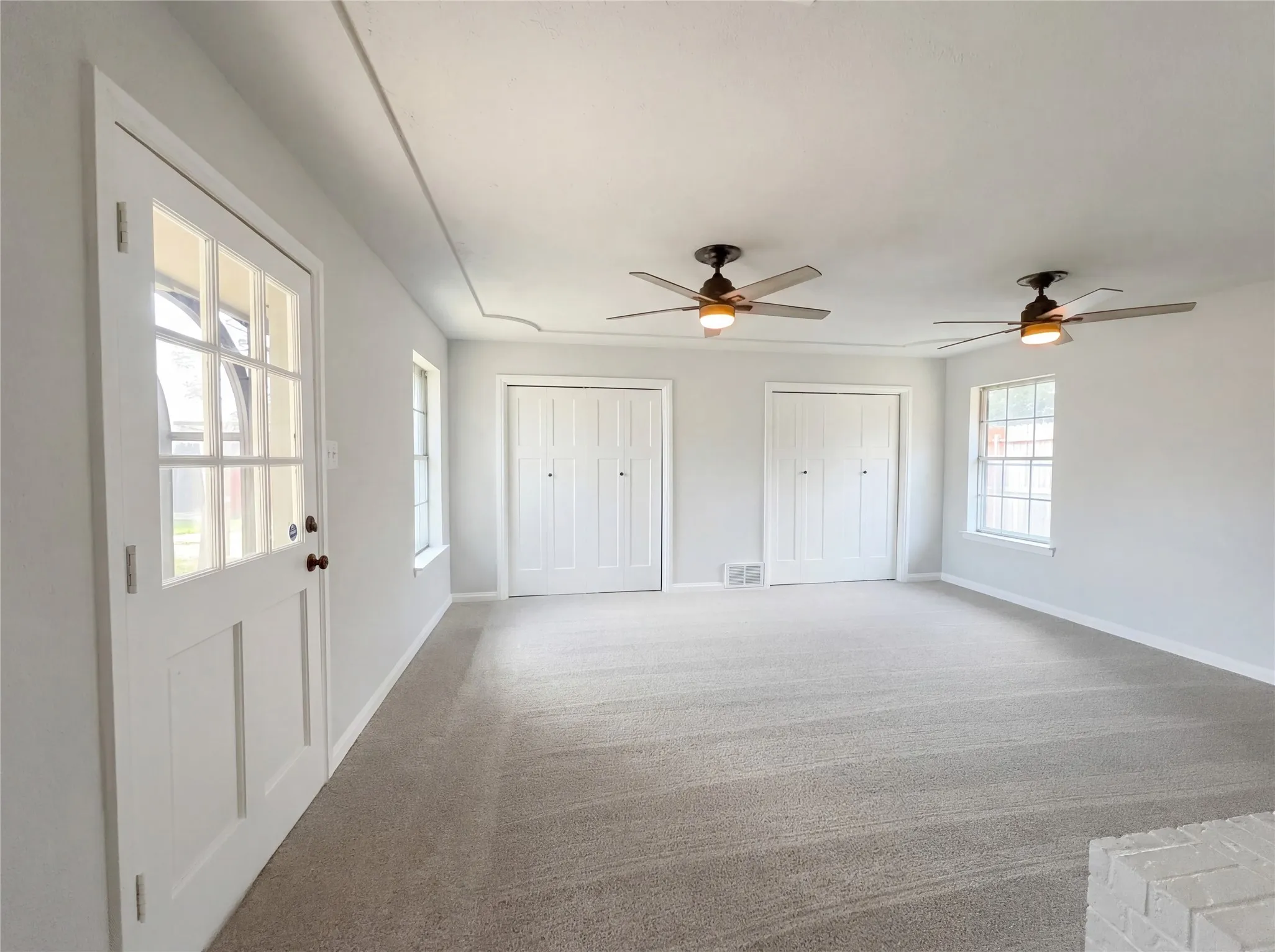 Single Family Residence For Sale in Tarrant County , 5310 Firewood Drive, Arlington, Texas 76016, 3 Bedroom, 2 Bathroom, 2 Garage spaces, 2,151 Sqft, built in 1974, Preowned, mls#21197784, Real Estate Agent in Arlington, Homes For Sale in Tarrant county, Homes For Sale in Arlington, Realtor in Arlington Texas, Real Estate Brokerage Independent Realty Texas, Luminita Cordes Realtor