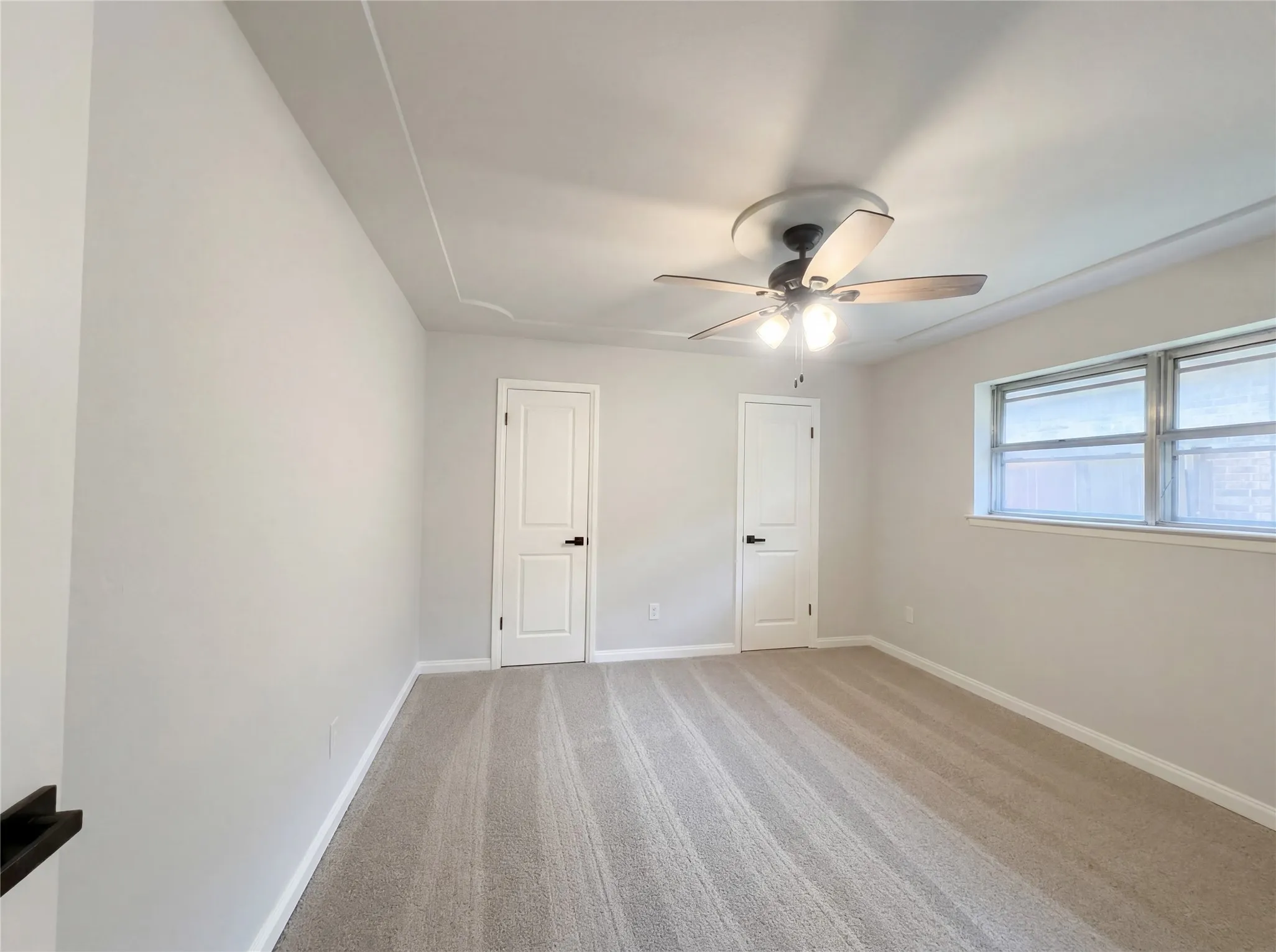 Single Family Residence For Sale in Tarrant County , 5310 Firewood Drive, Arlington, Texas 76016, 3 Bedroom, 2 Bathroom, 2 Garage spaces, 2,151 Sqft, built in 1974, Preowned, mls#21197784, Real Estate Agent in Arlington, Homes For Sale in Tarrant county, Homes For Sale in Arlington, Realtor in Arlington Texas, Real Estate Brokerage Independent Realty Texas, Luminita Cordes Realtor