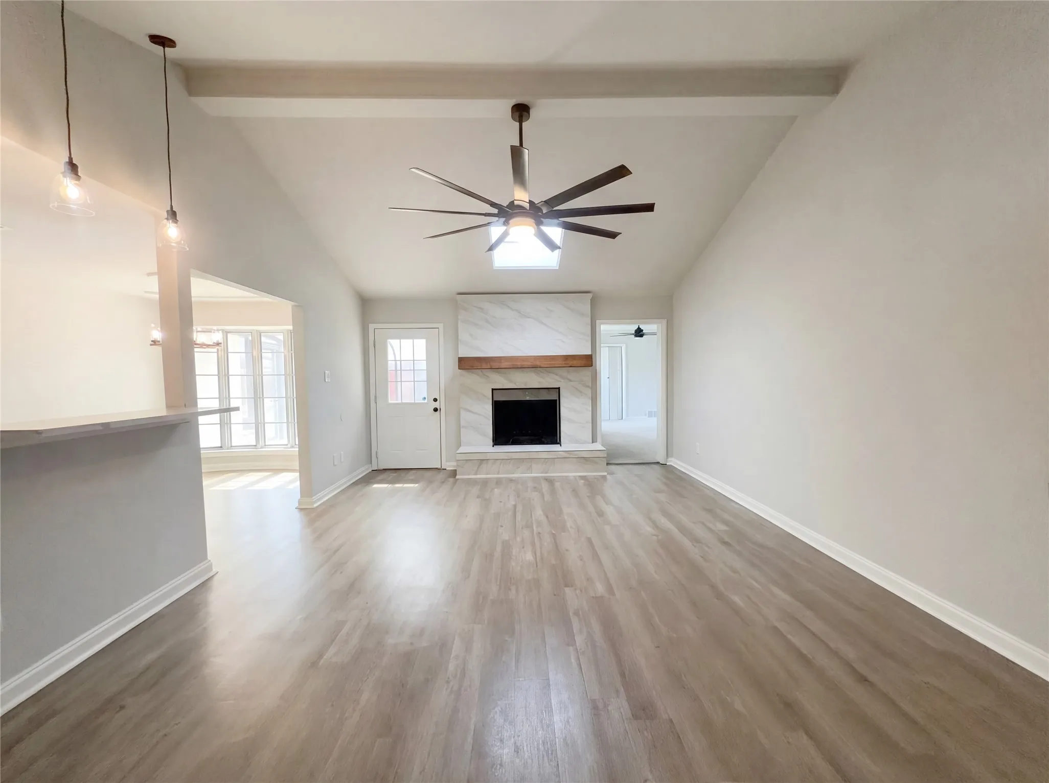 Single Family Residence For Sale in Tarrant County , 5310 Firewood Drive, Arlington, Texas 76016, 3 Bedroom, 2 Bathroom, 2 Garage spaces, 2,151 Sqft, built in 1974, Preowned, mls#21197784, Real Estate Agent in Arlington, Homes For Sale in Tarrant county, Homes For Sale in Arlington, Realtor in Arlington Texas, Real Estate Brokerage Independent Realty Texas, Luminita Cordes Realtor