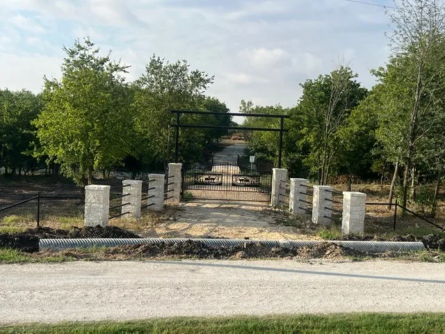 Unimproved Land For Sale in Ellis County , 661 Joanna Lane, Italy, Texas 76651, 0, 0, Garage spaces, 0 Sqft, built in 0, Price $650,000, mls#21196241, Real Estate Agent in Italy, Homes For Sale in Ellis county, Homes For Sale in Italy, Realtor in Italy Texas, Real Estate Brokerage Independent Realty Texas, Luminita Cordes Realtor