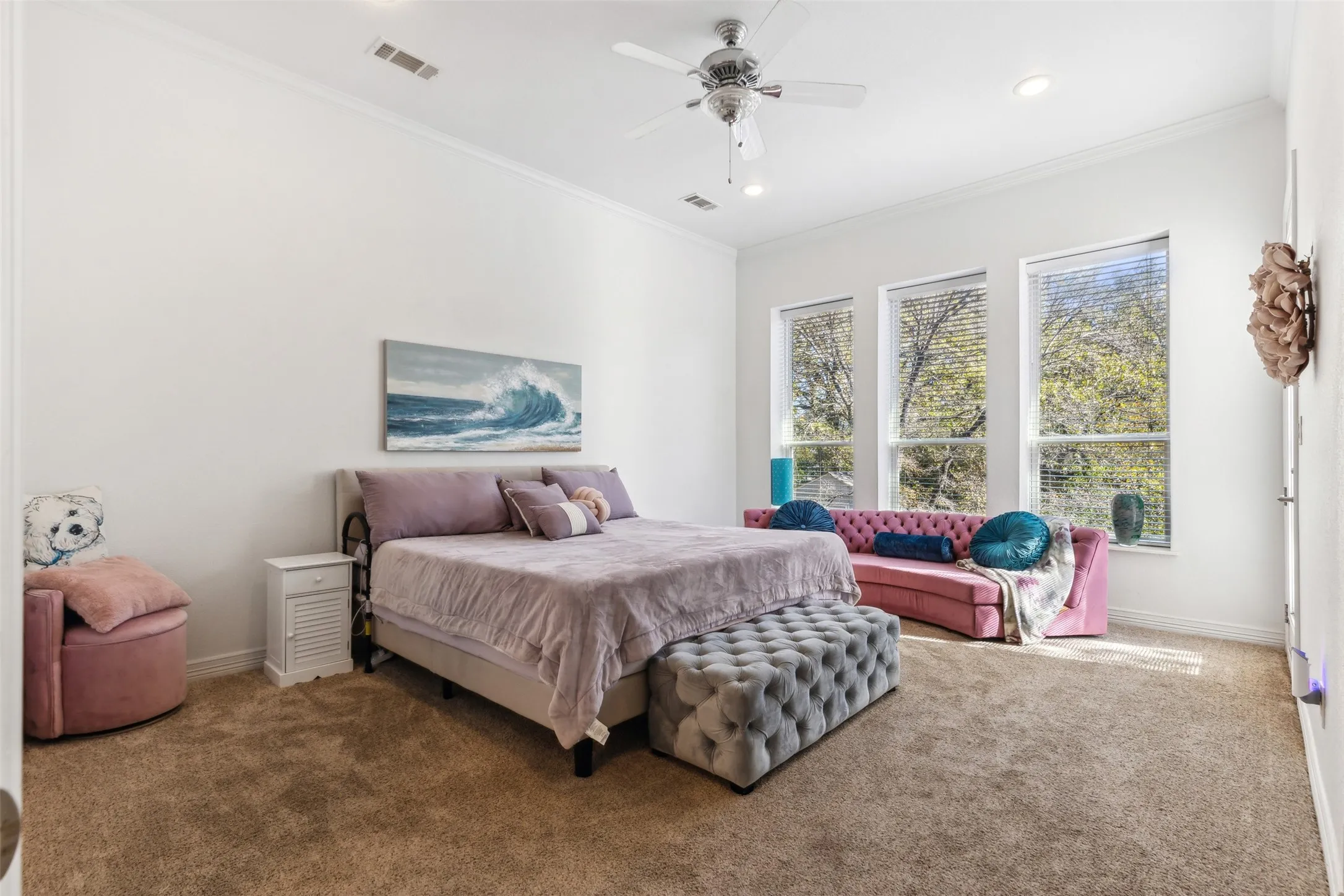 Single Family Residence For Sale in Tarrant County , 2109 Cooks Lane, Fort Worth, Texas 76120, 3 Bedroom, 3 Bathroom, 2 Garage spaces, 5,558 Sqft, built in 2005, Preowned, mls#21197944, Real Estate Agent in Fort Worth, Homes For Sale in Tarrant county, Homes For Sale in Fort Worth, Realtor in Fort Worth Texas, Real Estate Brokerage Independent Realty Texas, Luminita Cordes Realtor