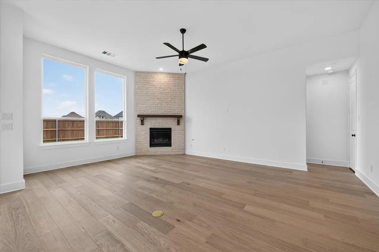 Single Family Residence For Sale in Tarrant County , 7841 Whisterwheel Way, Fort Worth, Texas 76123, 4 Bedroom, 3 Bathroom, 2 Garage spaces, 2,317 Sqft, built in 2026, New Construction - Incomplete, mls#21198130, Real Estate Agent in Fort Worth, Homes For Sale in Tarrant county, Homes For Sale in Fort Worth, Realtor in Fort Worth Texas, Real Estate Brokerage Independent Realty Texas, Luminita Cordes Realtor