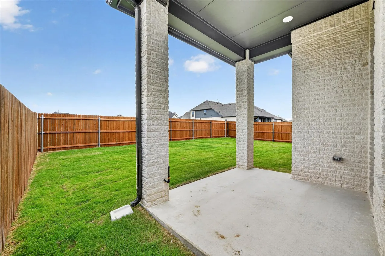 Single Family Residence For Sale in Tarrant County , 7841 Whisterwheel Way, Fort Worth, Texas 76123, 4 Bedroom, 3 Bathroom, 2 Garage spaces, 2,317 Sqft, built in 2026, New Construction - Incomplete, mls#21198130, Real Estate Agent in Fort Worth, Homes For Sale in Tarrant county, Homes For Sale in Fort Worth, Realtor in Fort Worth Texas, Real Estate Brokerage Independent Realty Texas, Luminita Cordes Realtor
