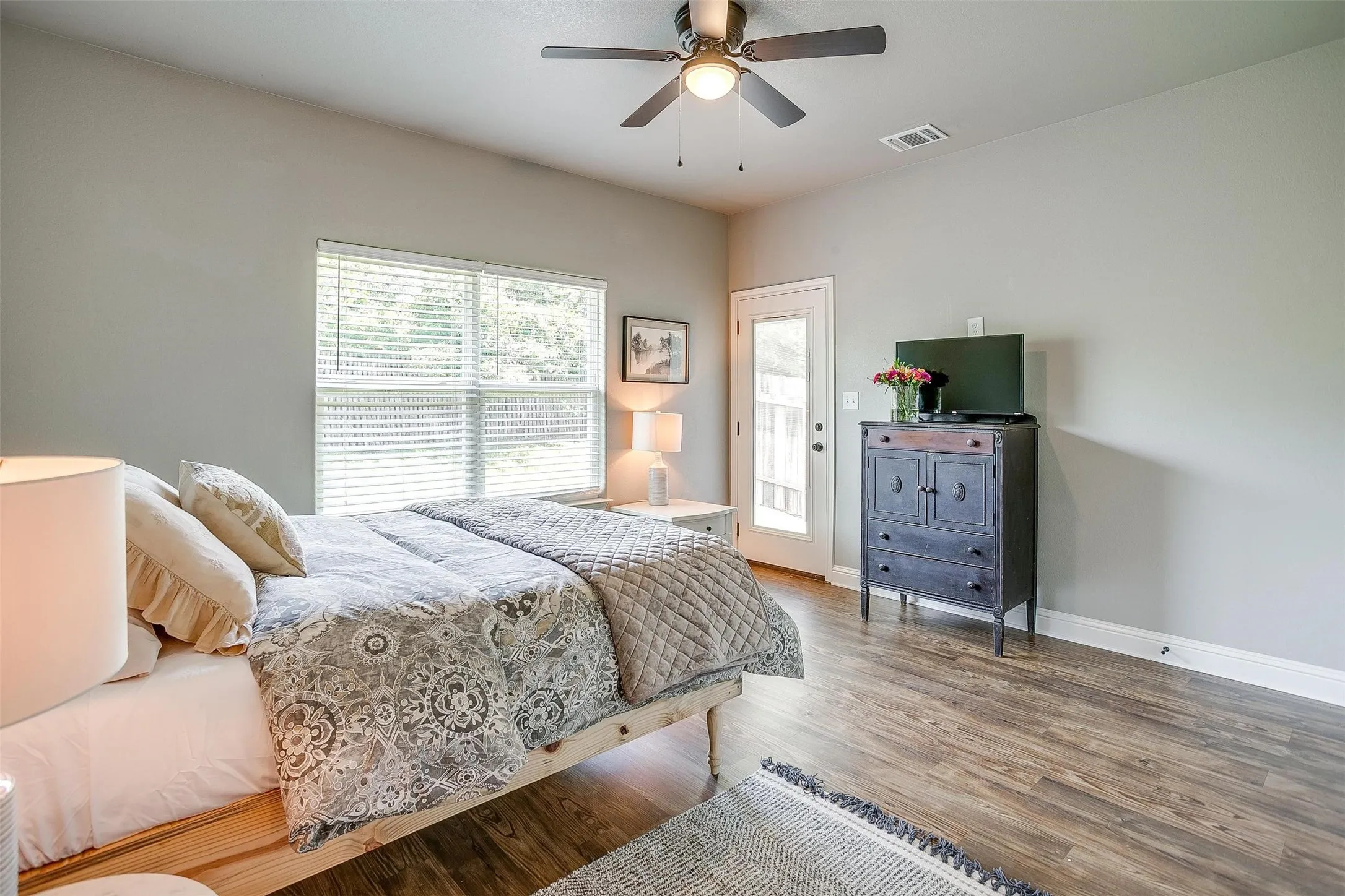 Duplex For Rent in Hood County , 2708 James Road, Granbury, Texas 76049, 3 Bedroom, 2 Bathroom, Garage spaces, 1,200 Sqft, built in 2019, mls#21198206, Real Estate Agent in Granbury, Homes For Rent in Hood county, Homes For Rent in Granbury, Realtor in Granbury Texas, Real Estate Brokerage Independent Realty Texas, Luminita Cordes Realtor