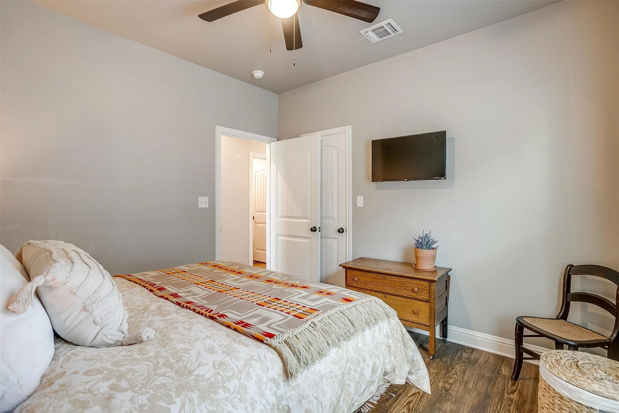 Duplex For Rent in Hood County , 2708 James Road, Granbury, Texas 76049, 3 Bedroom, 2 Bathroom, Garage spaces, 1,200 Sqft, built in 2019, mls#21198206, Real Estate Agent in Granbury, Homes For Rent in Hood county, Homes For Rent in Granbury, Realtor in Granbury Texas, Real Estate Brokerage Independent Realty Texas, Luminita Cordes Realtor