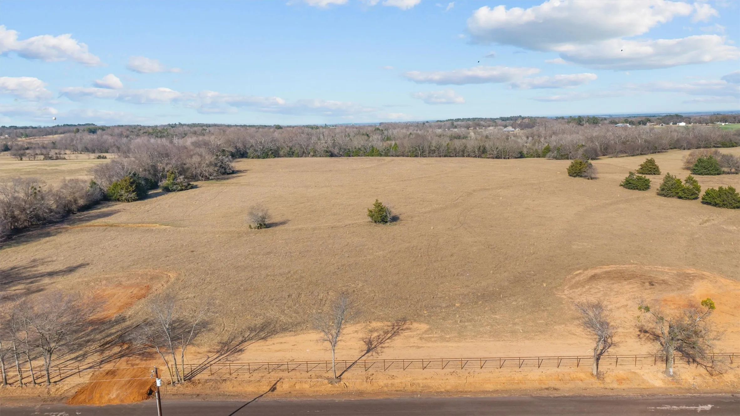 Unimproved Land For Sale in Smith County , 17700 County Road 477, Lindale, Texas 75771, 0, 0, Garage spaces, 0 Sqft, built in 0, mls#21198209, Real Estate Agent in Lindale, Homes For Sale in Smith county, Homes For Sale in Lindale, Realtor in Lindale Texas, Real Estate Brokerage Independent Realty Texas, Luminita Cordes Realtor