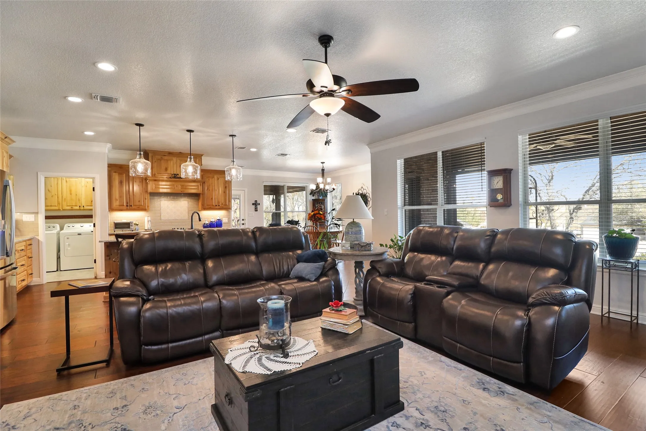 Single Family Residence For Sale in Hood County , 8701 Oakland Court, Granbury, Texas 76049, 3 Bedrooms, 2 Bathrooms, 3 Garage spaces, 2,121 Sqft, built in 2020, Price $484,999, mls#21198220, Real Estate Agent in Granbury, Homes For Sale in Hood county, Homes For Sale in Granbury, Realtor in Granbury Texas, Real Estate Brokerage Independent Realty Texas, Luminita Cordes Realtor
