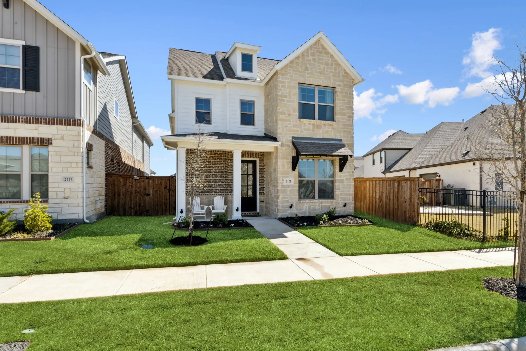 Single Family Residence For Sale in Parker County , 2121 Tolleson Drive, Fort Worth, Texas 76008, 3 Bedroom, 3 Bathroom, 2 Garage spaces, 2,766 Sqft, built in 2021, Preowned, mls#21196254, Real Estate Agent in Fort Worth, Homes For Sale in Parker county, Homes For Sale in Fort Worth, Realtor in Fort Worth Texas, Real Estate Brokerage Independent Realty Texas, Luminita Cordes Realtor