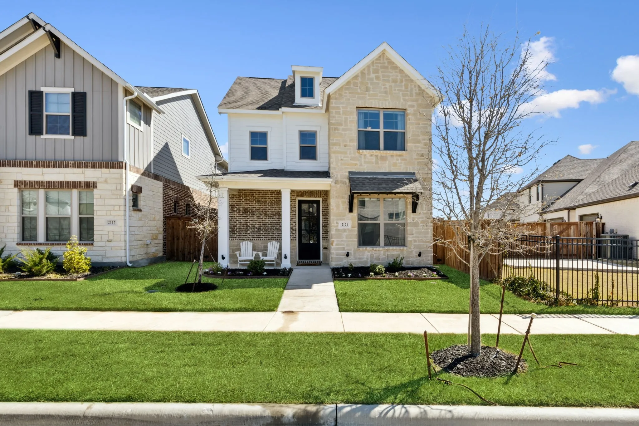Single Family Residence For Sale in Parker County , 2121 Tolleson Drive, Fort Worth, Texas 76008, 3 Bedroom, 3 Bathroom, 2 Garage spaces, 2,766 Sqft, built in 2021, Preowned, mls#21196254, Real Estate Agent in Fort Worth, Homes For Sale in Parker county, Homes For Sale in Fort Worth, Realtor in Fort Worth Texas, Real Estate Brokerage Independent Realty Texas, Luminita Cordes Realtor